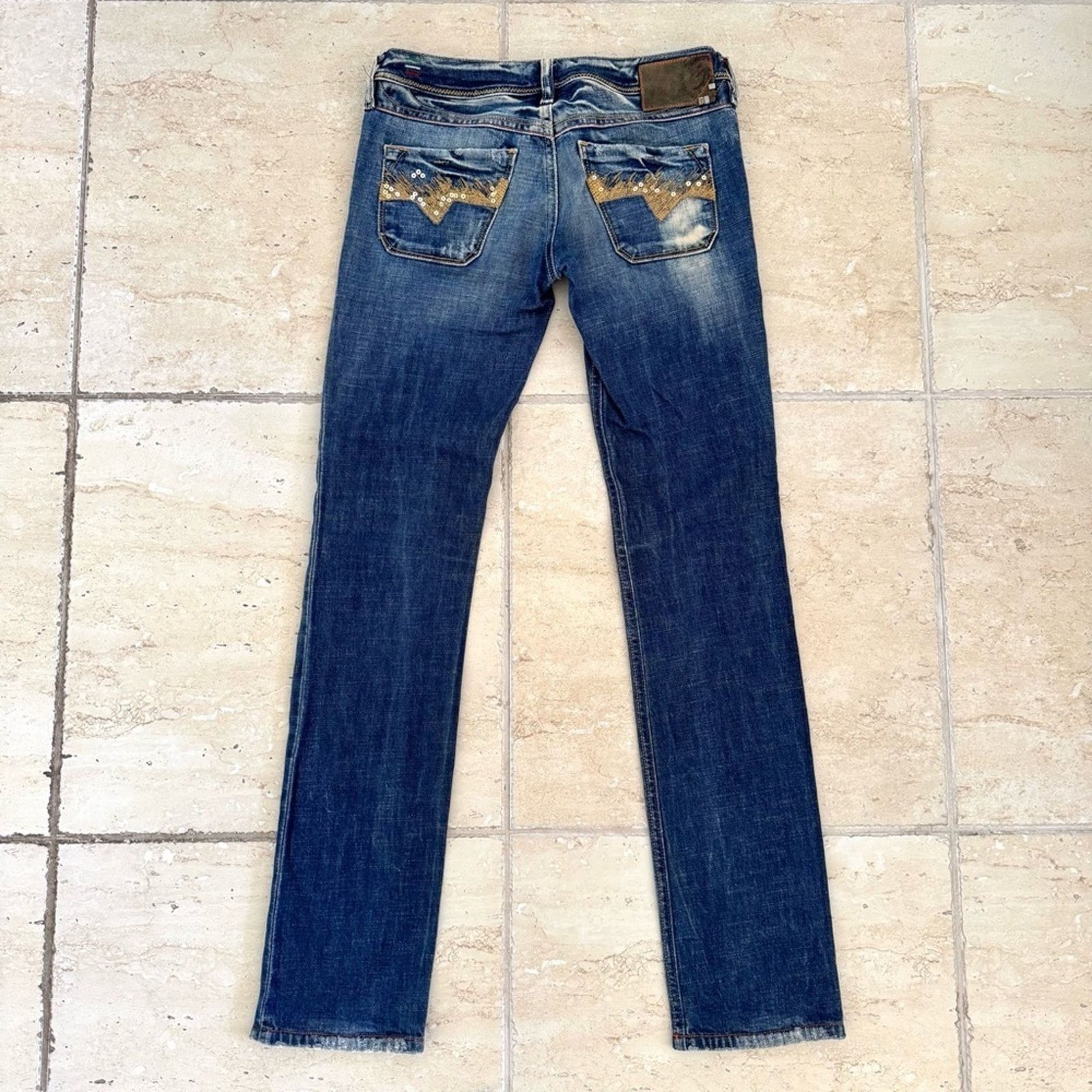 Diesel Diesel Lowky Jeans, Sequined Back Pockets, Size 26/32 Size 26" / US 2 / IT 38 - 3 Thumbnail