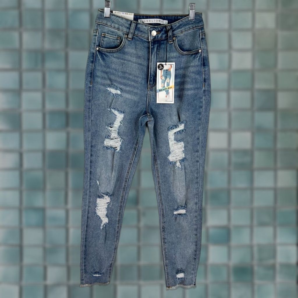 Vintage Tinseltown Distressed Mom Jeans Womens Size 3/26 Blue Medium Wash High Rise Size 26" / US 2 / IT 38 - 1 Thumbnail