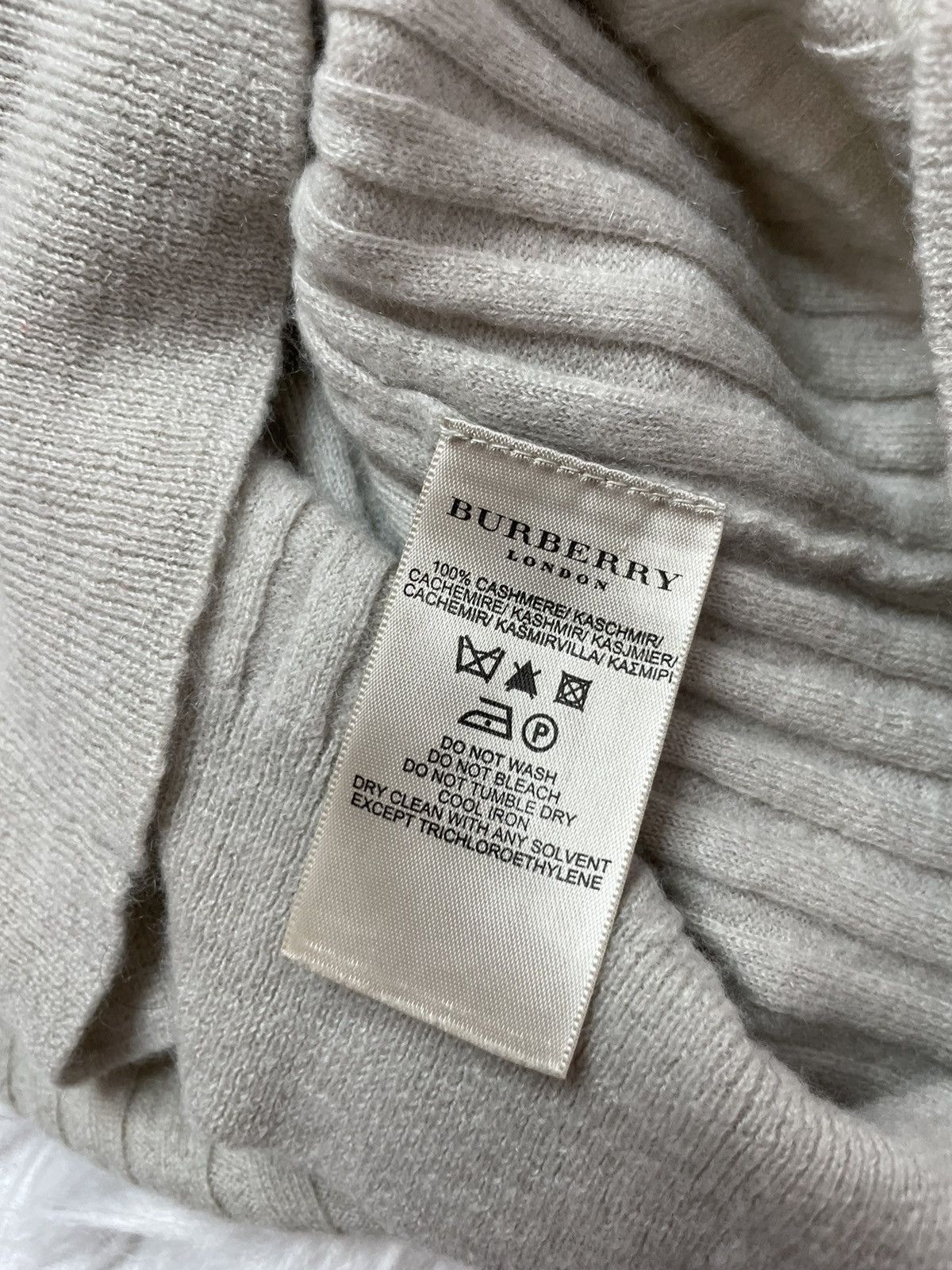 Burberry Cashmere sweater jumper Burberry Size S / US 4 / IT 40 - 5 Thumbnail