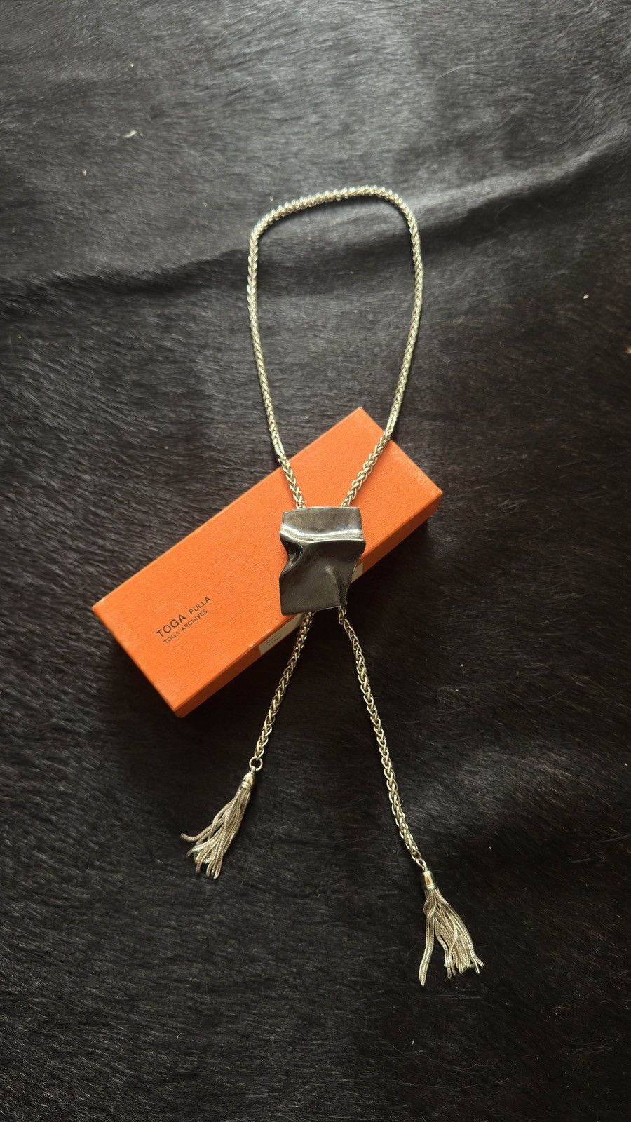 Toga Pulla Toga Pulla Metal motif loop necktie necklace Size ONE SIZE - 1 Thumbnail