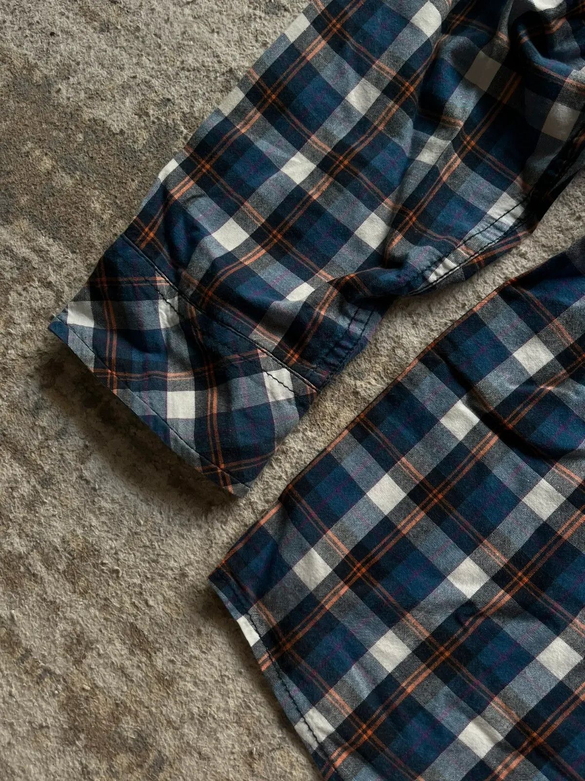 Carhartt Carhartt Outdoor Rugged Sz L 2010 Plaid Shirt Size US L / EU 52-54 / 3 - 7 Thumbnail