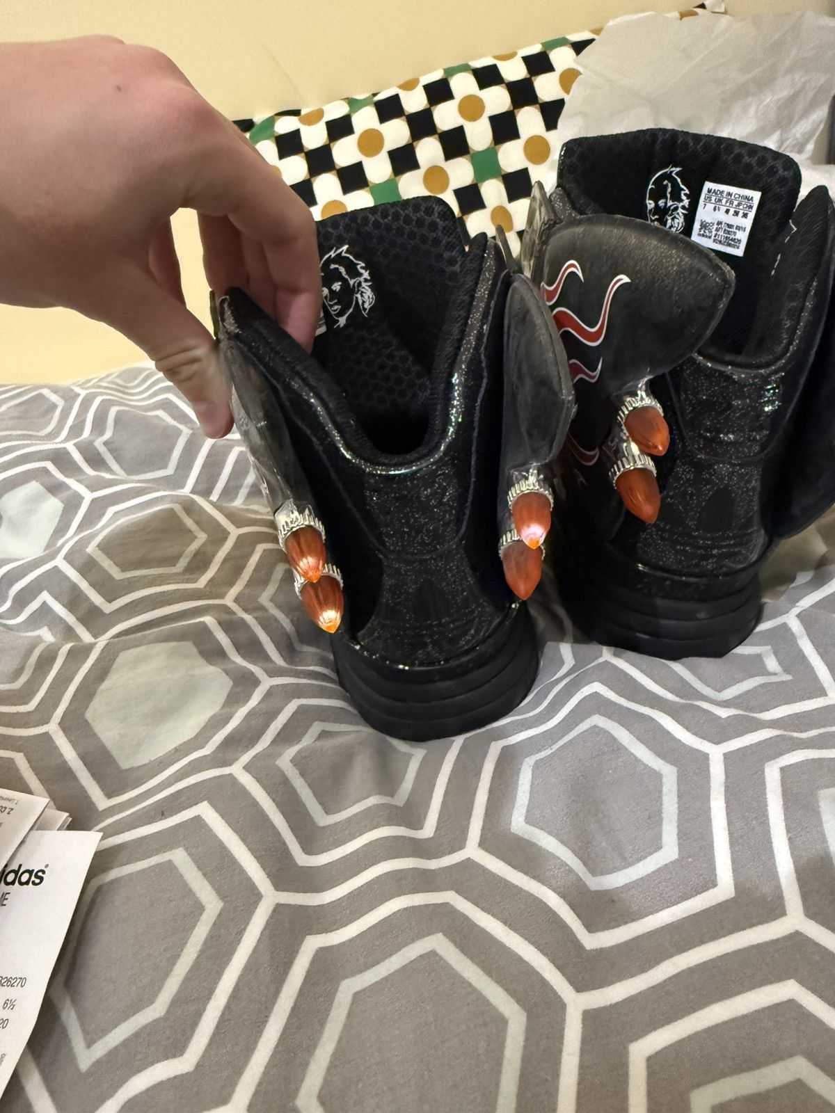 Adidas × Jeremy Scott JS Flame fin Size US 7 / EU 40 - 10 Thumbnail