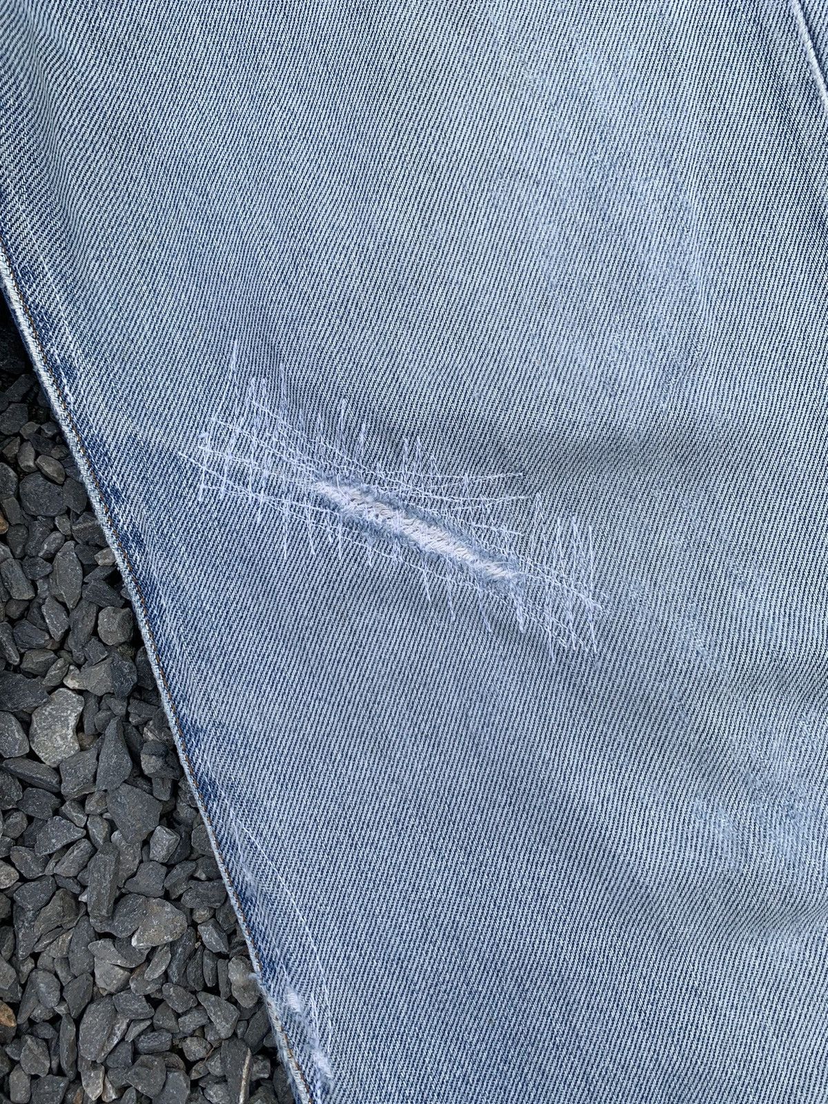 Levi's VINTAGE LEVIS 501 RINDEM 80’s USA FADED DISTRESSED DENIM Size US 29 - 18 Thumbnail