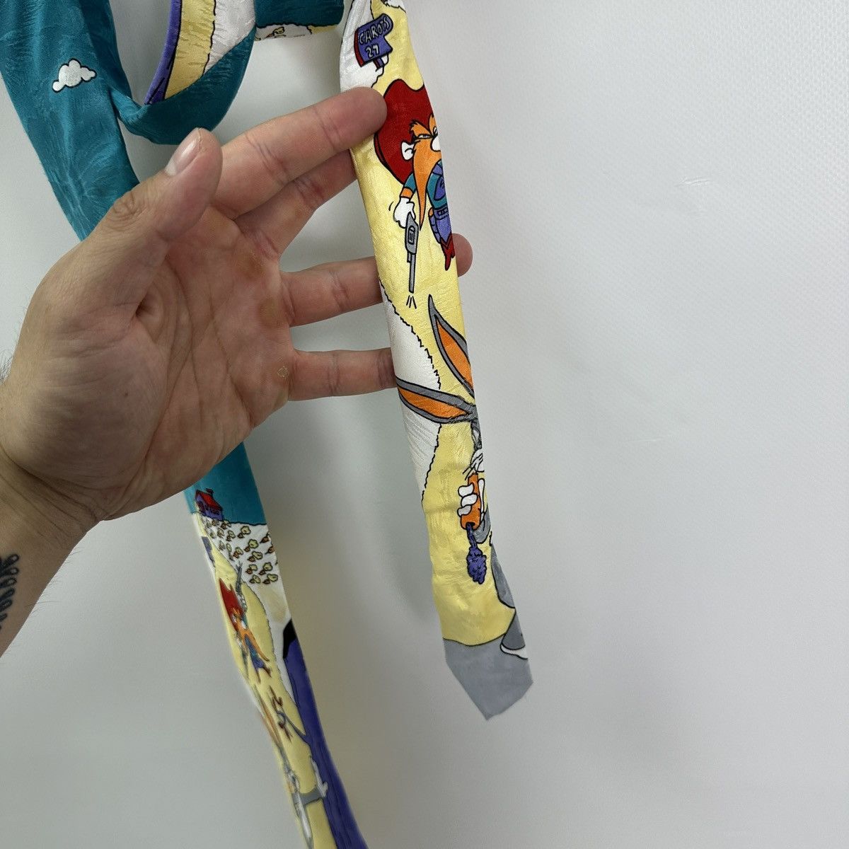 Vintage Vintage 90s Looney Tunes Warner Bros Bugs Bunny tie y2k Size ONE SIZE - 7 Thumbnail