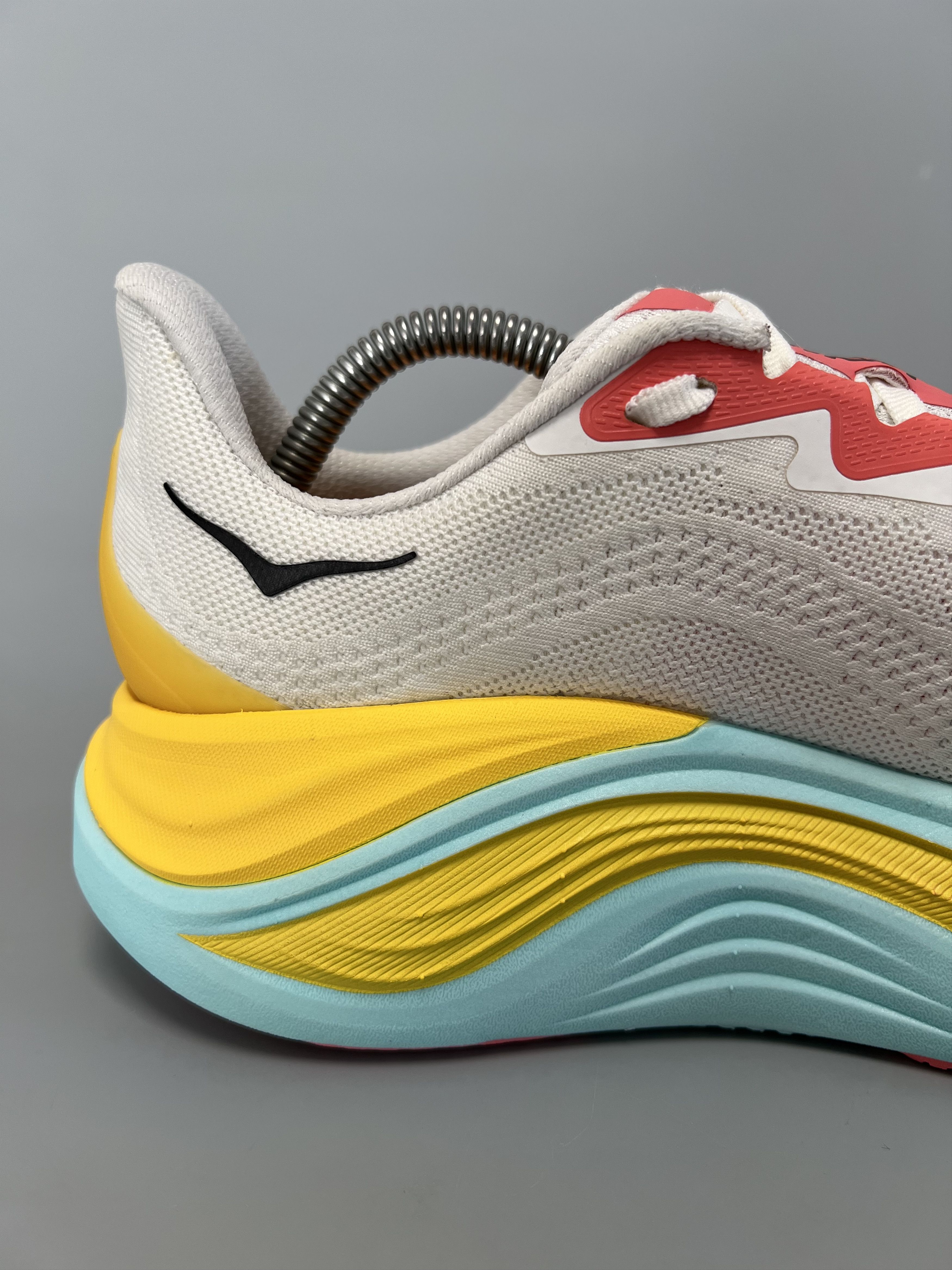 Hoka 8.5B Hoka Skyward X Women's Running Shoes Walking Gym Size US 8.5 / IT 38.5 - 6 Thumbnail