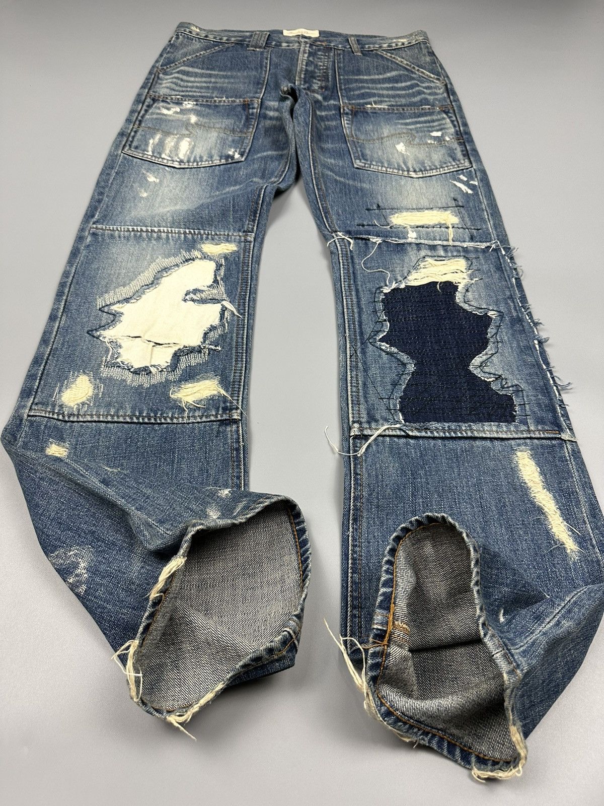 If Six Was Nine × Le Grande Bleu (L.G.B.) Distressed Bonds & Peace Boro Sashiko Flared Denim Size US 31 - 7 Thumbnail