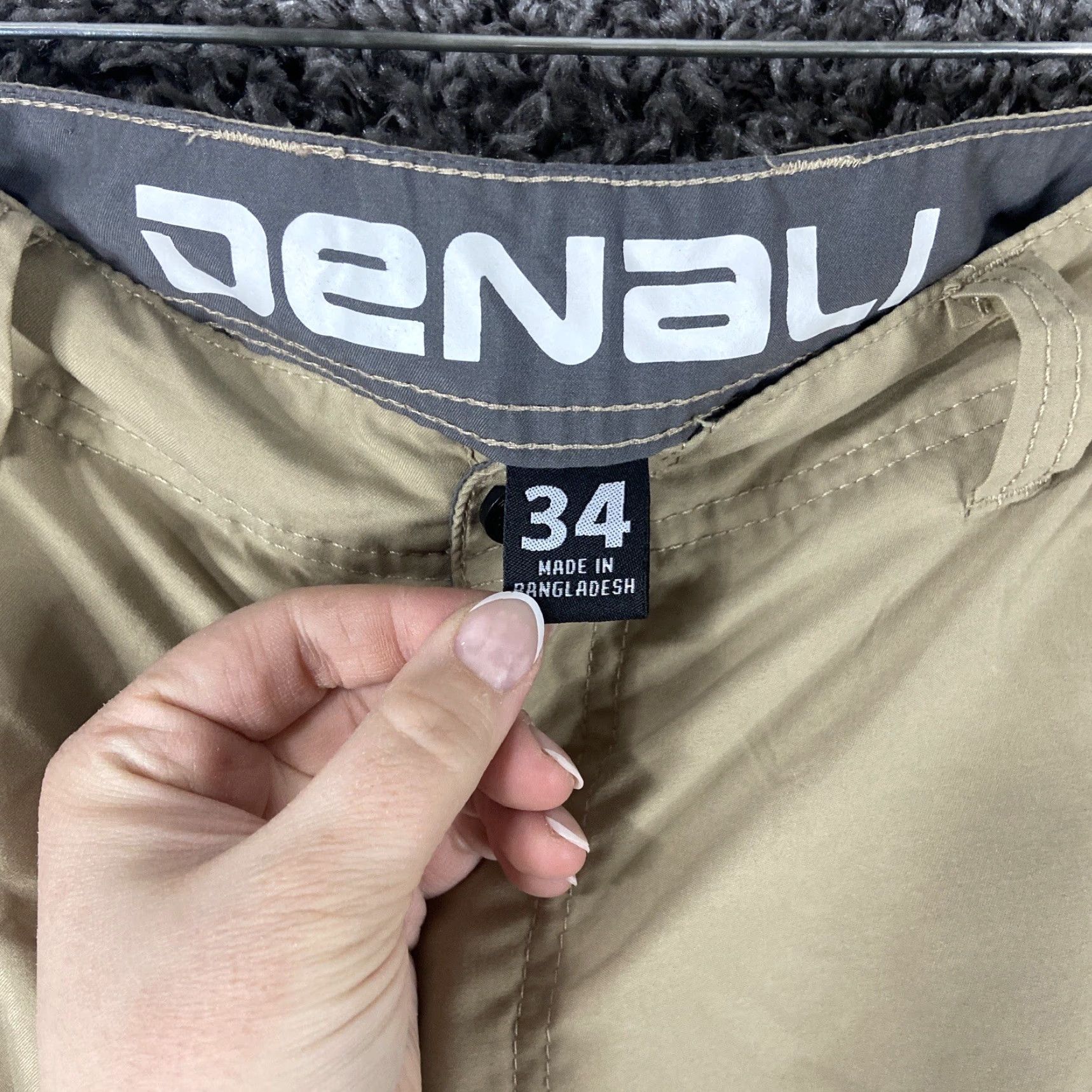 Vintage VINTAGE Denali Cargo Shorts Men’s 34 Brown Mens Regular Size US 34 / EU 50 - 5 Thumbnail