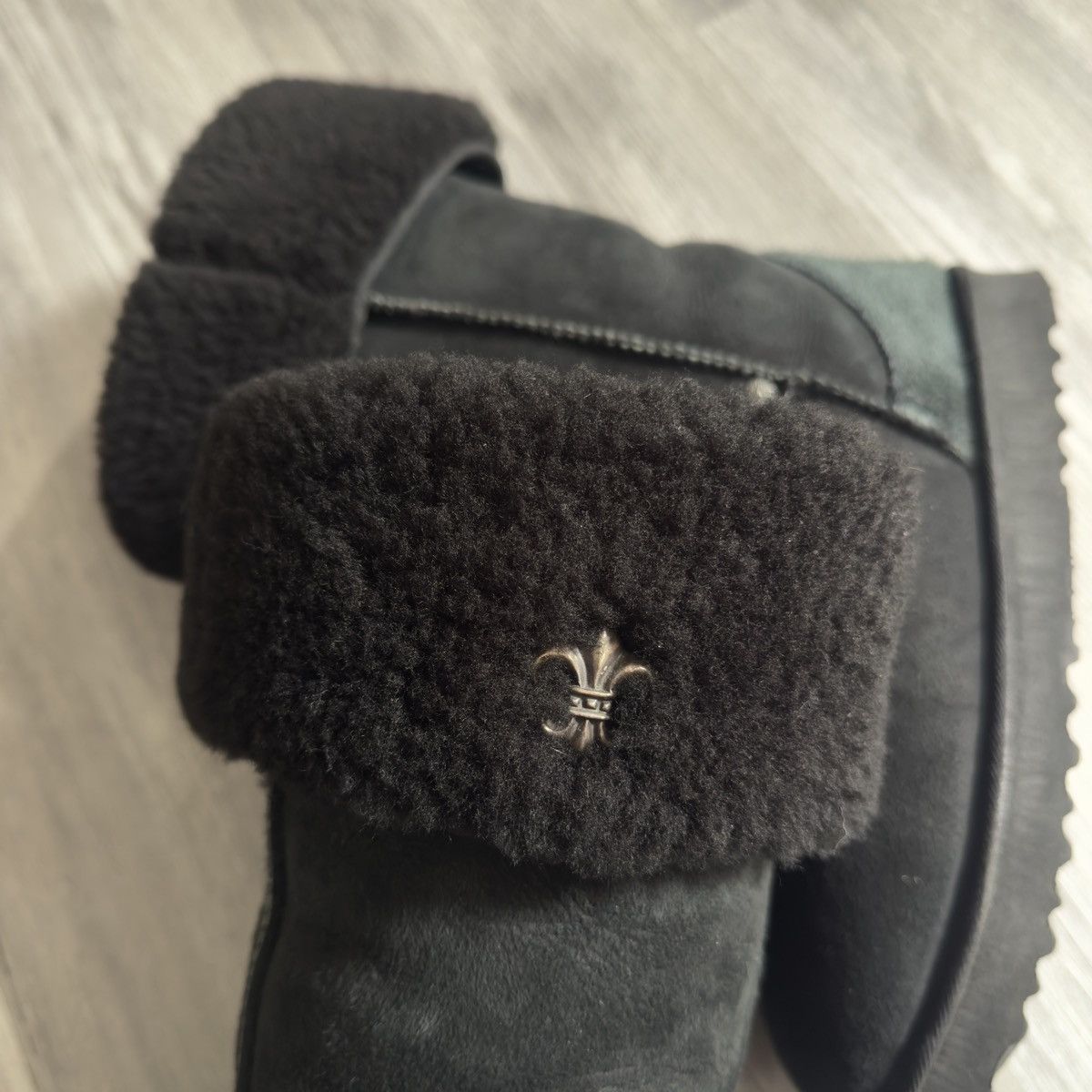 Chrome Hearts × Ugg Chrome Hearts x UGG Fleur De Lis Boots Size US 10 / EU 43 - 2 Thumbnail