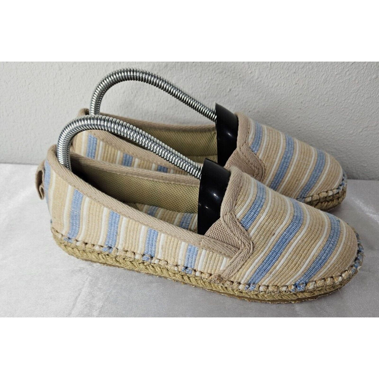 Other Acorn Espadrille Slippers Women’s Size 8 Beige Blue Striped Size US 8 / IT 38 - 1 Thumbnail