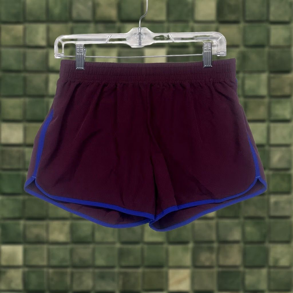 Champion Champion Womens Small Running Shorts Maroon Athletic Casual Gym Yoga Shirt? Size 28" / US 6 / IT 42 - 1 Thumbnail