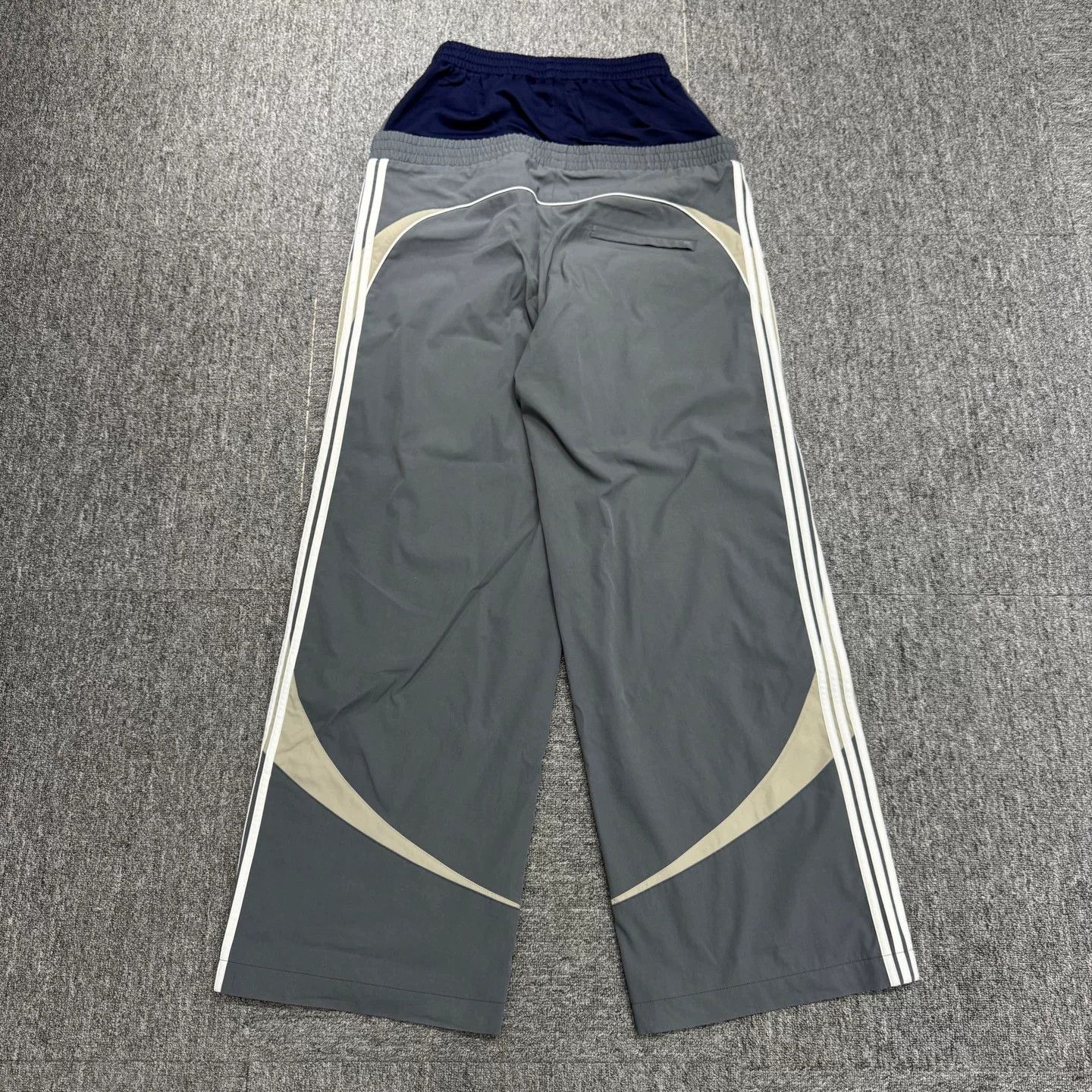 Balenciaga Balenciaga Layered Waist Sports Pants Size US 26 / EU 42 - 5 Thumbnail