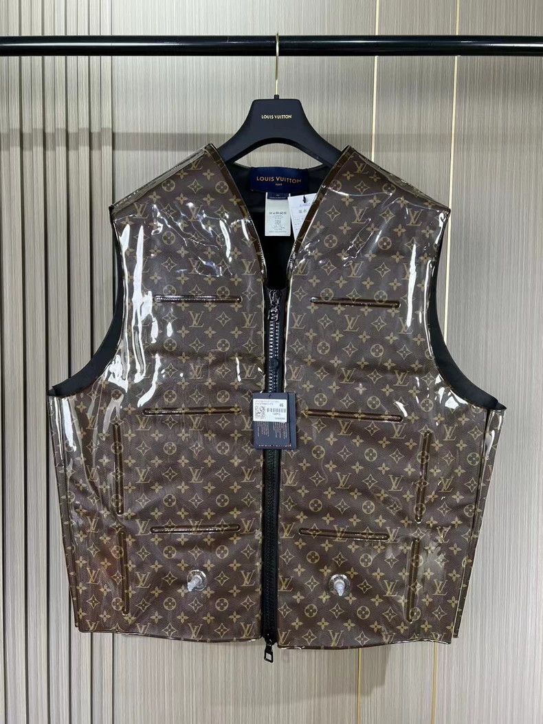 Louis Vuitton LOUIS VUITTON Explosive presbyopic inflatable vest 2504-Nex Size US S / EU 44-46 / 1 - 1 Thumbnail