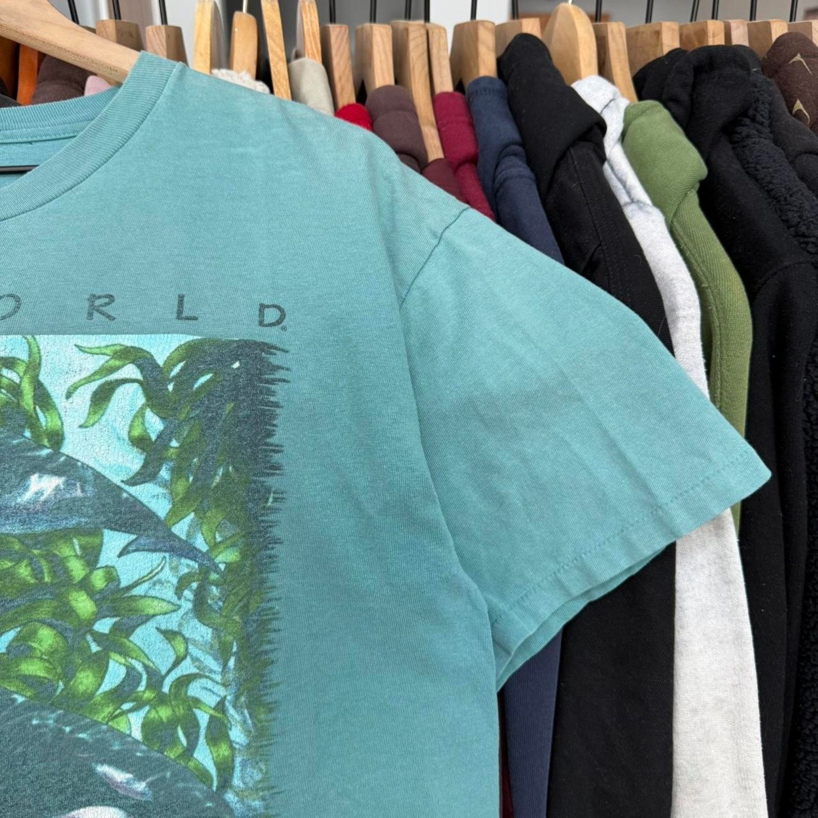 Other Vintage 90s Sea World Shamoo Killer Whale T-Shirt Size US L / EU 52-54 / 3 - 3 Thumbnail