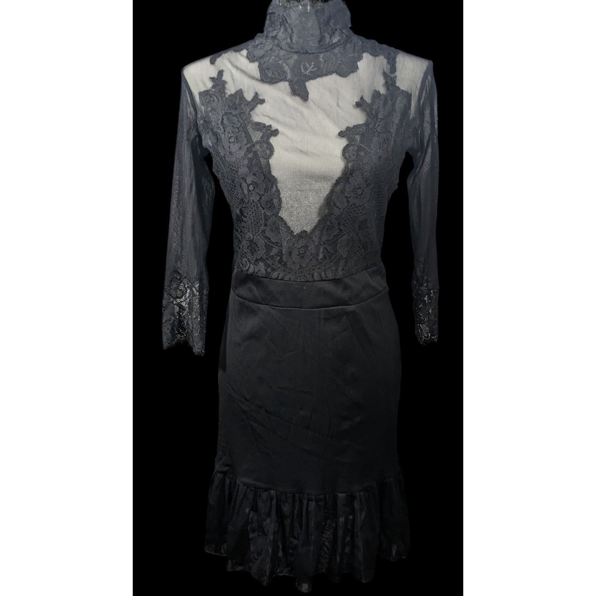 HAH Gothic Floral Lace Open Back Dress With Bow Accent Size