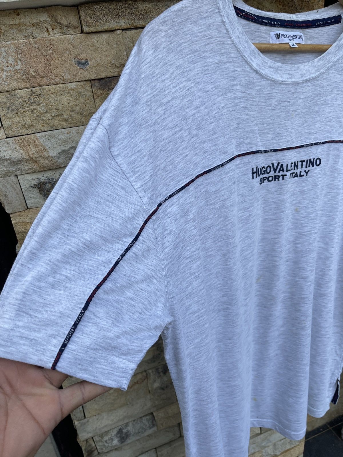 Hugo Last Drop🔥Rare🔥Vtg Hugo Valentino Sport Italy Spell Out Tee Size US XL / EU 56 / 4 - 5 Thumbnail