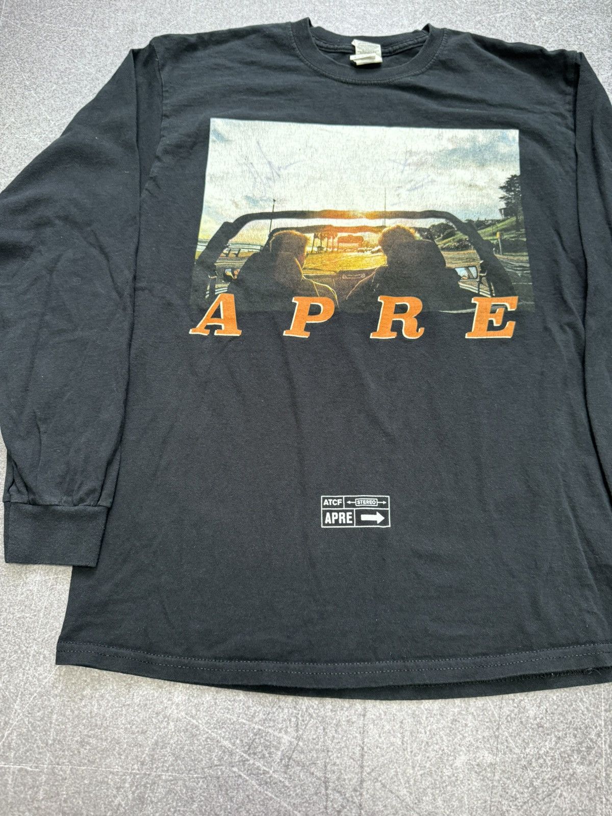Band Tees APRE Band shirt Tour Long Sleeve Size US M / EU 48-50 / 2 - 7 Thumbnail