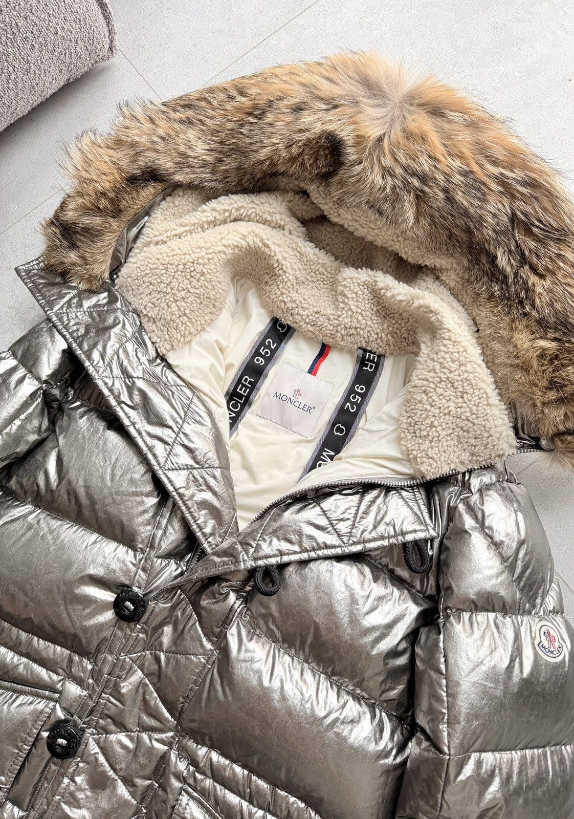 Moncler MONCLER Inuit Down Jacket Coat size 0 fits S Size US S / EU 44-46 / 1 - 3 Thumbnail
