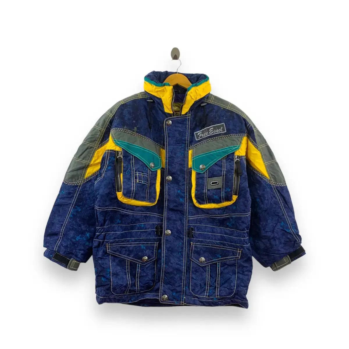 Vintage Vintage FREE ESSEL JAPANA Outdor Ski Jacket Heavy Coat Size US L / EU 52-54 / 3 - 1 Thumbnail