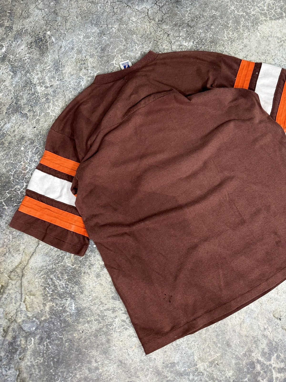NFL × Vintage Vintage Sun Faded Cleveland Browns Jersey Tee Size US L / EU 52-54 / 3 - 7 Thumbnail
