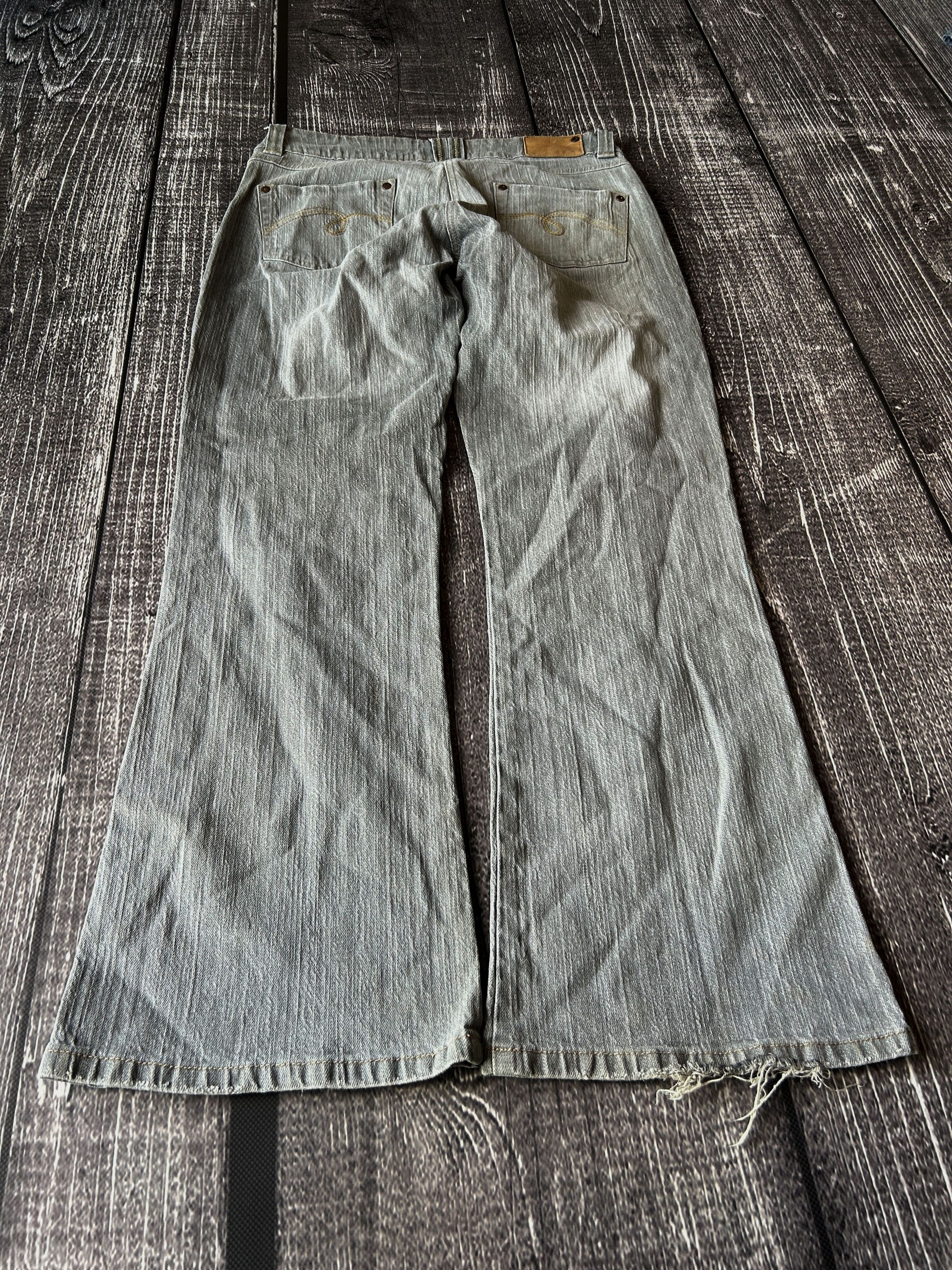 Other Bootcut Gray Wide Leg Denim Jeans Vintage Washed Y2K Style Size US 30 / EU 46 - 6 Thumbnail