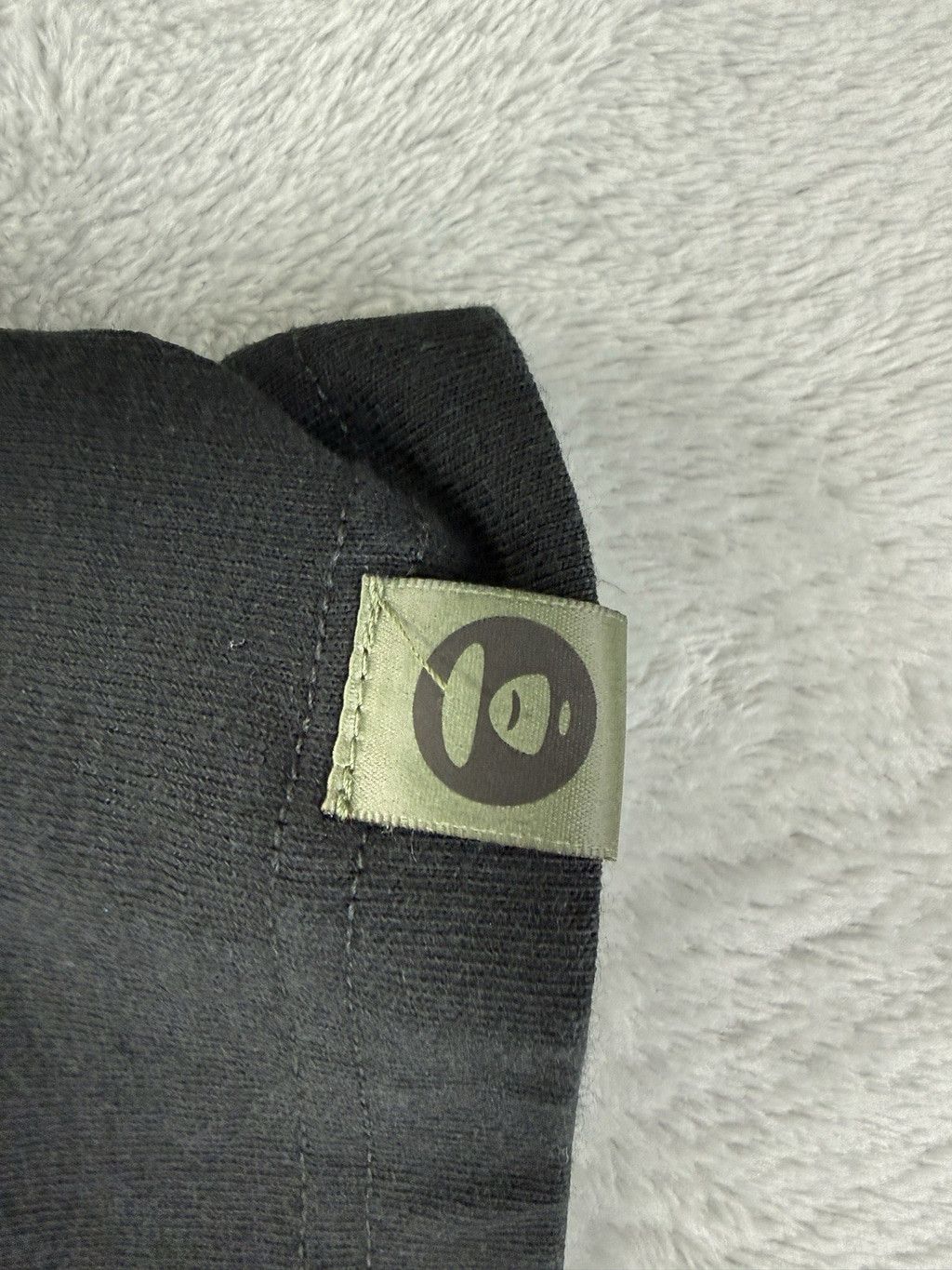 Other Aaper By A Bathing Ape Men's Size M Cartoon Graphic Apes And Size US M / EU 48-50 / 2 - 8 Thumbnail