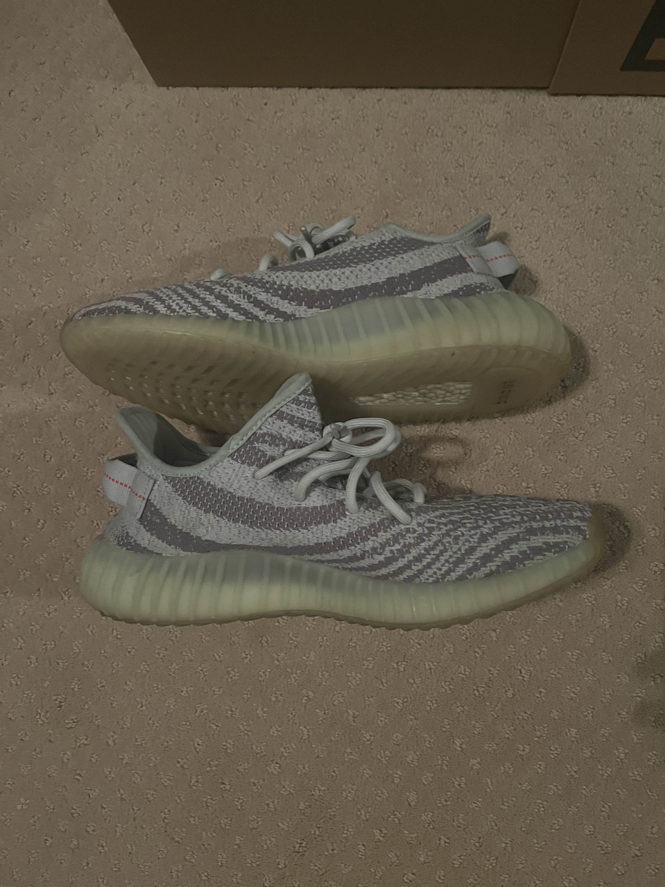 Yeezy Yeezy Blue Tint Size US 10 / EU 43 - 3 Thumbnail