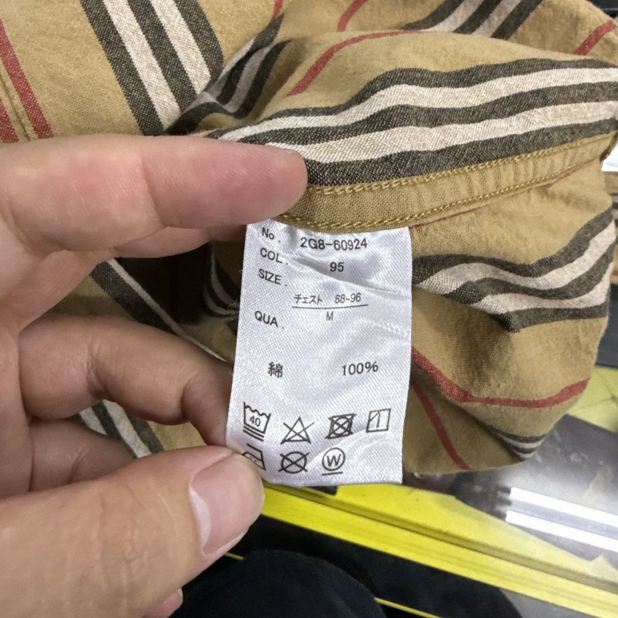 Japanese Brand Vintage Mark Gonzales Burberry Ripoff Button Up Shirt Size US M / EU 48-50 / 2 - 11 Thumbnail