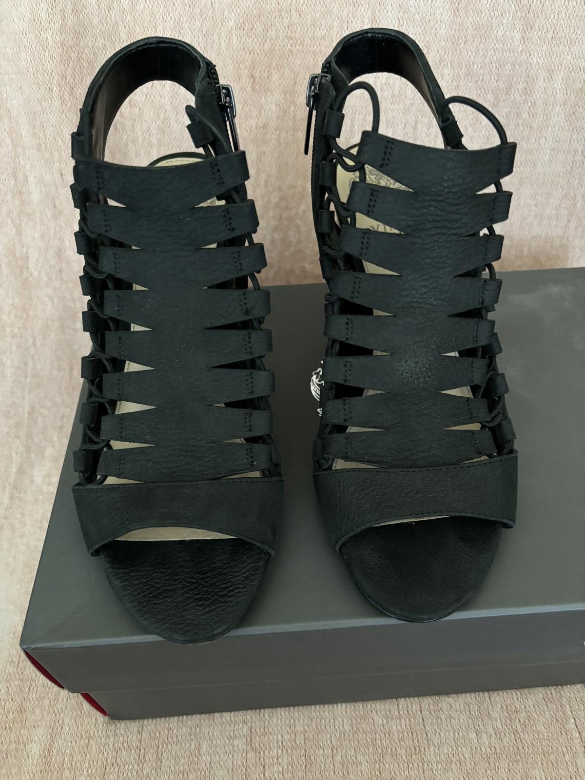 Vince Camuto Vince Camuto Sexy Heels - Leather - 7M Size US 7 / IT 37 - 3 Thumbnail