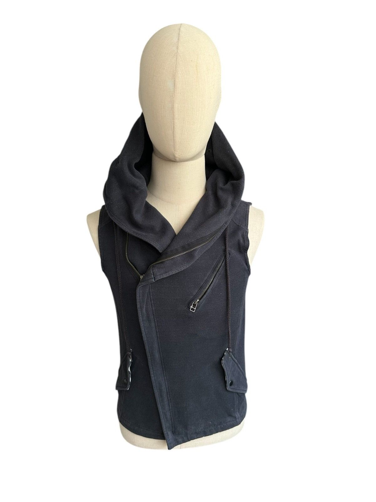 Japanese Brand 00's Blue Tornado sleeveless gimp hoodie Size US S / EU 44-46 / 1 - 6 Thumbnail