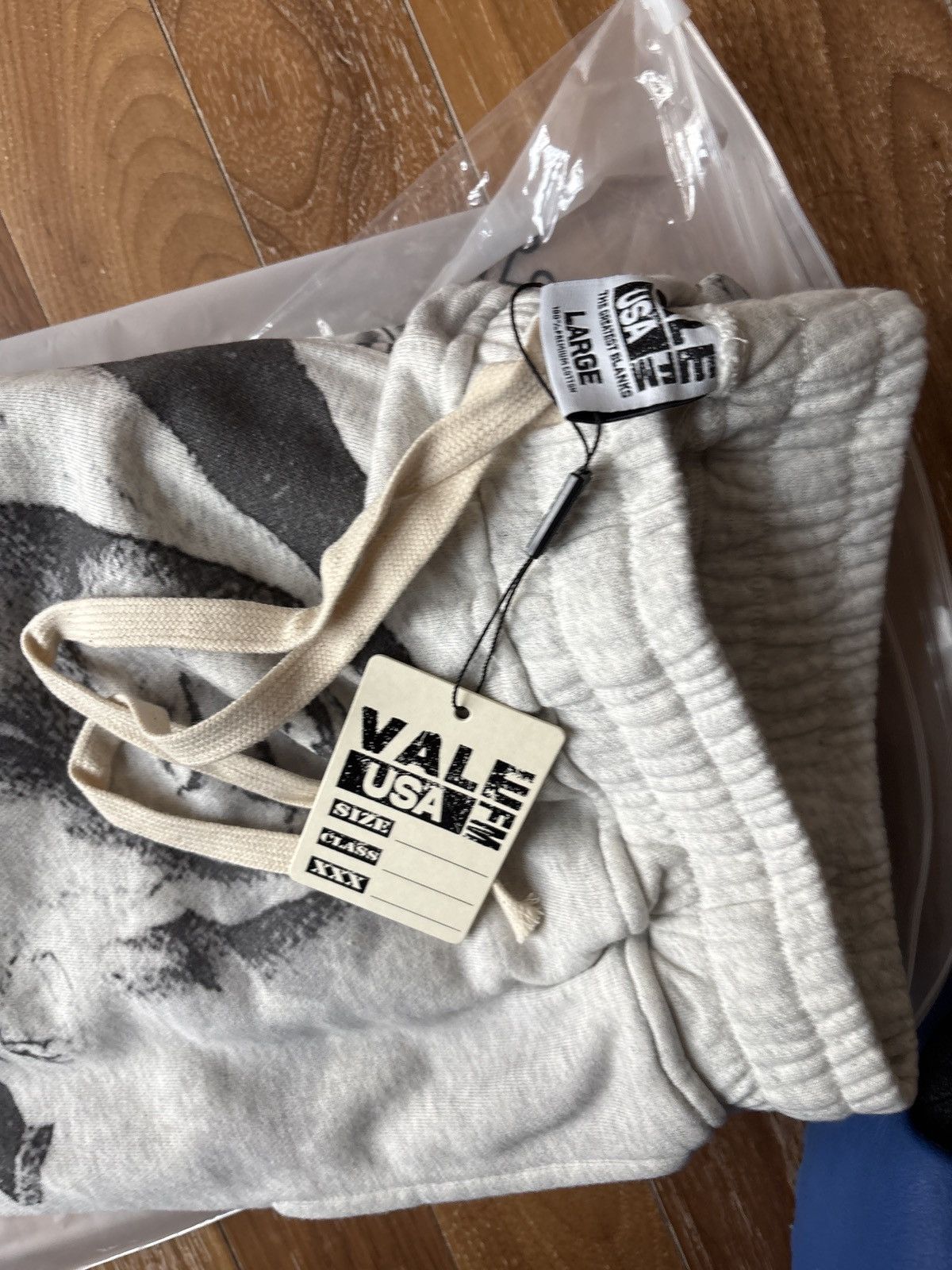 Vale Vale mural sweatpants grey Size US 34 / EU 50 - 11 Thumbnail