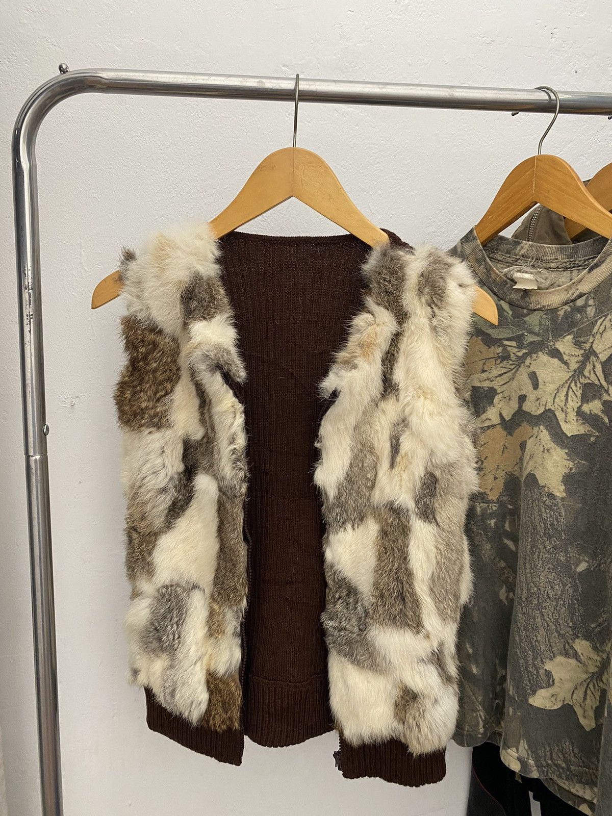 If Six Was Nine × Japanese Brand × Le Grande Bleu (L.G.B.) Vintage Fur vest Size US M / EU 48-50 / 2 - 3 Thumbnail