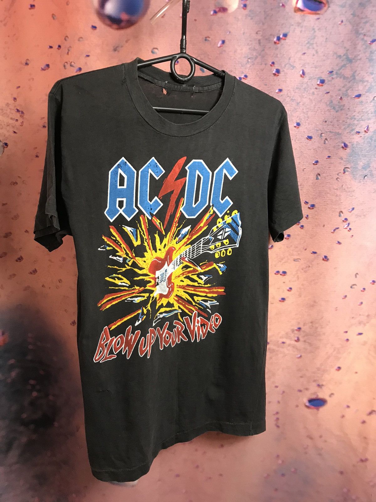 AC/DC × Band Tees × Vintage Vintage Ac Dc Blow Up Your video band rock tee Size US S / EU 44-46 / 1 - 2 Thumbnail