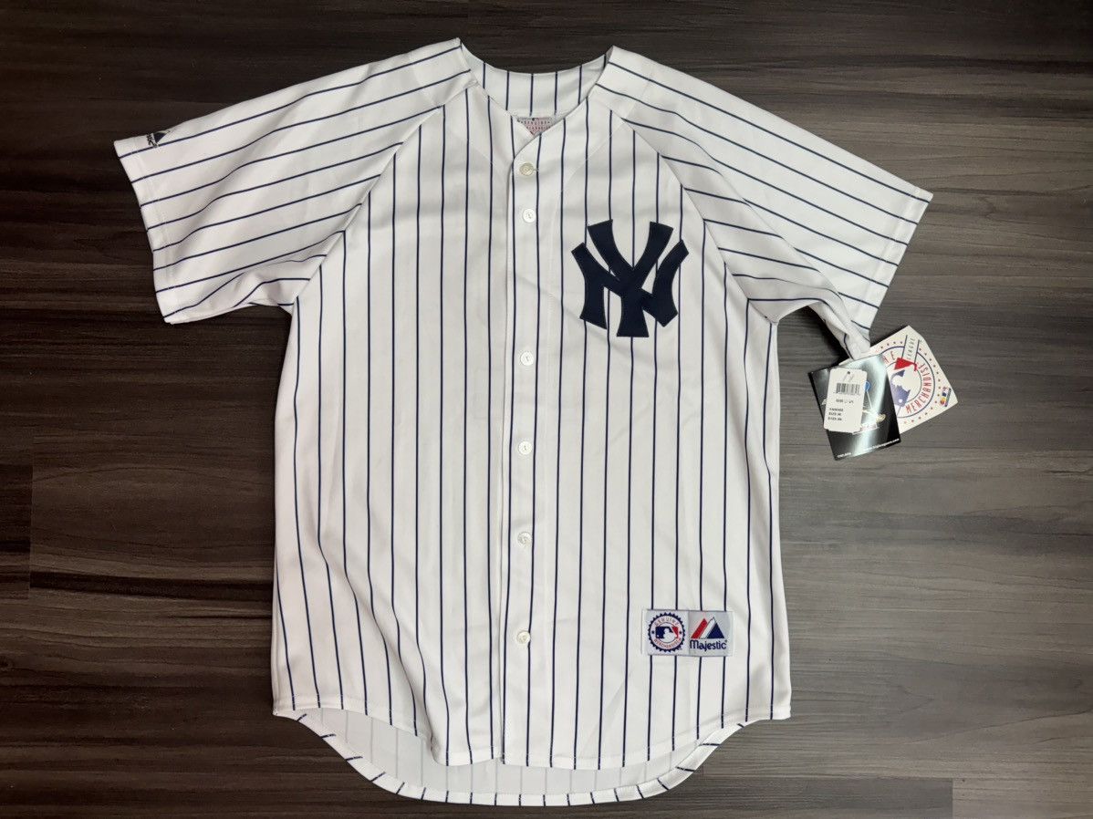 Majestic New York Yankees Derek Jeter 2 MLB Pinstripe Stitched Jersey Size US M / EU 48-50 / 2 - 1 Thumbnail
