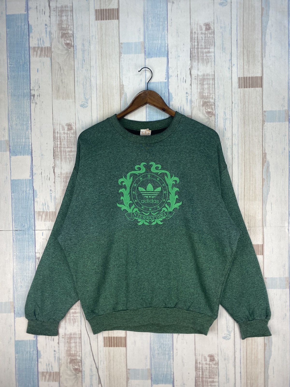 Adidas × Vintage Vintage Adidas International Big Logo Sweatshirt Size US L / EU 52-54 / 3 - 1 Thumbnail
