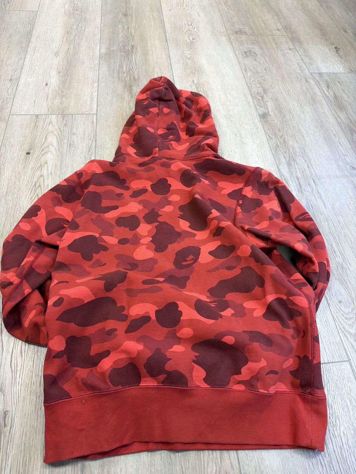 Bape Bape busy camo logo hooded sweatshirt Red Size US M / EU 48-50 / 2 - 2 Thumbnail