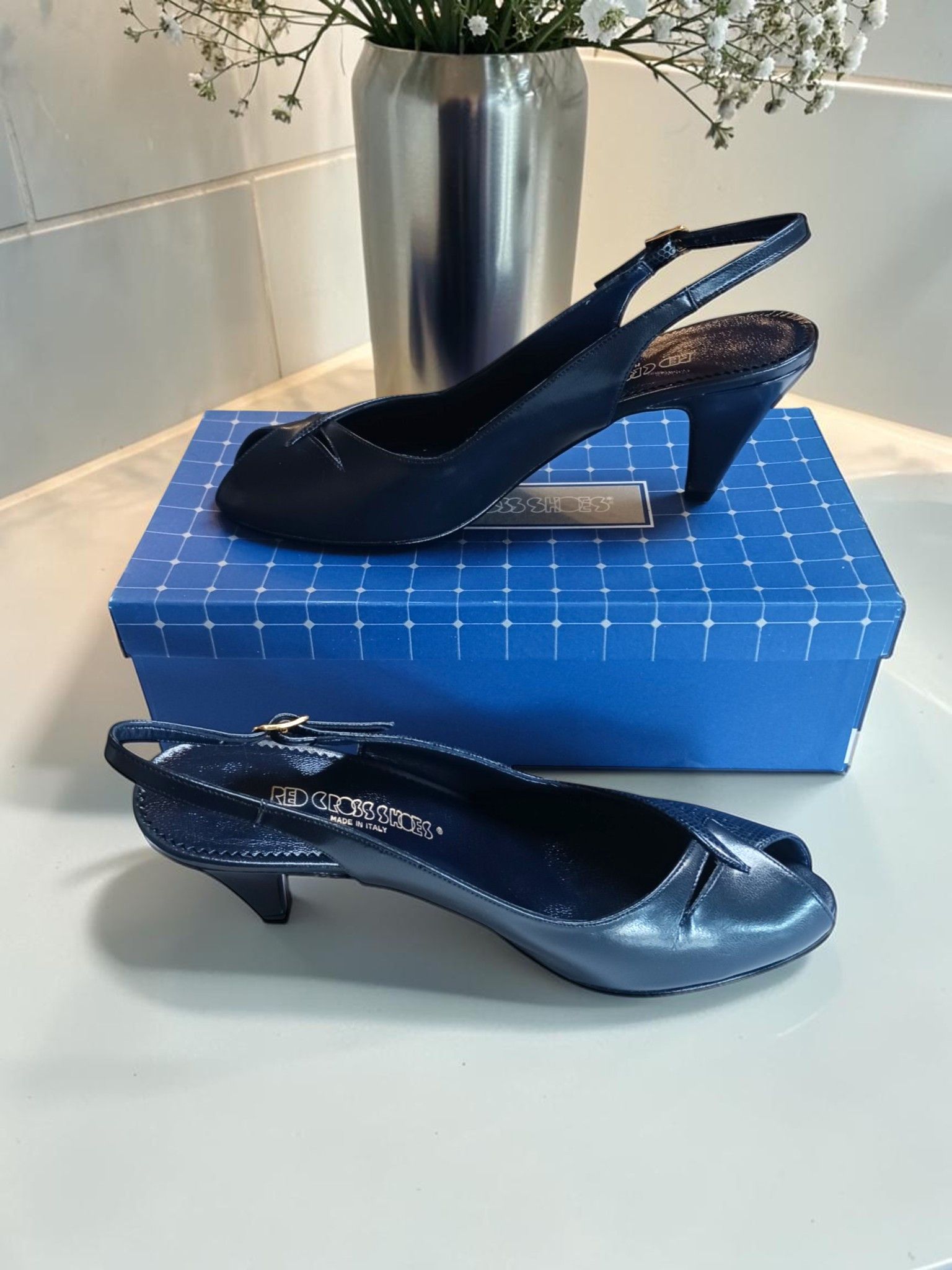 Vintage Vintage NWT Italian Blue Leather Slingback Kitten Heels Size US 8.5 / IT 38.5 - 1 Thumbnail