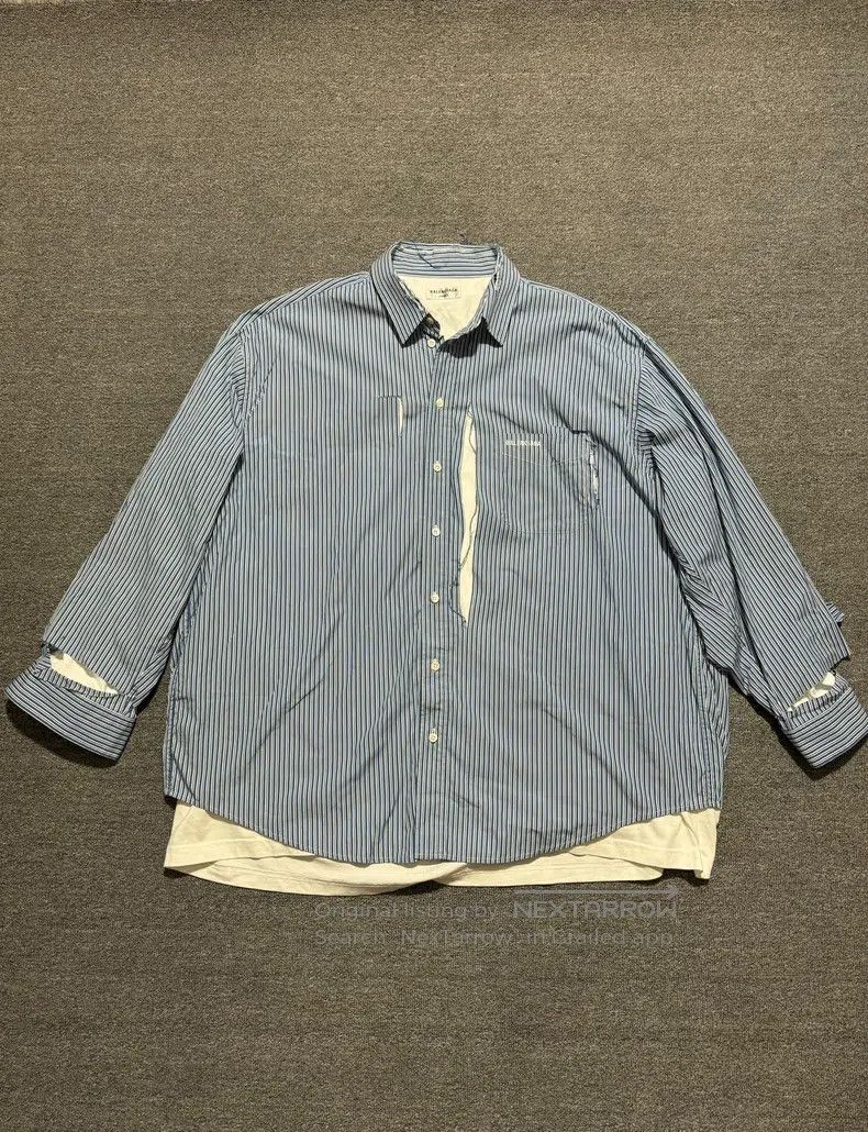 Balenciaga Balenciaga Large Destroyed Blue Striped Fake Two-piece Lon Size XXS / US 00 / IT 34 - 1 Thumbnail