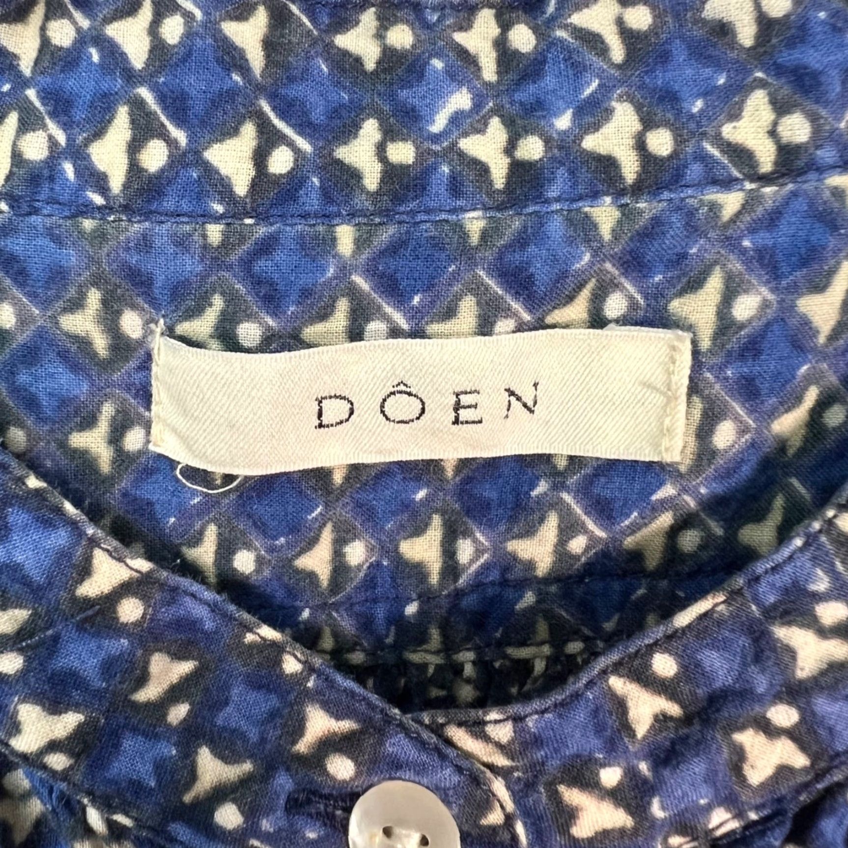 Vintage Doen Womens Small Blue Printed Cotton Top Boho Sleeveless Ruffle Hem 100% Cotton Size S / US 4 / IT 40 - 3 Thumbnail