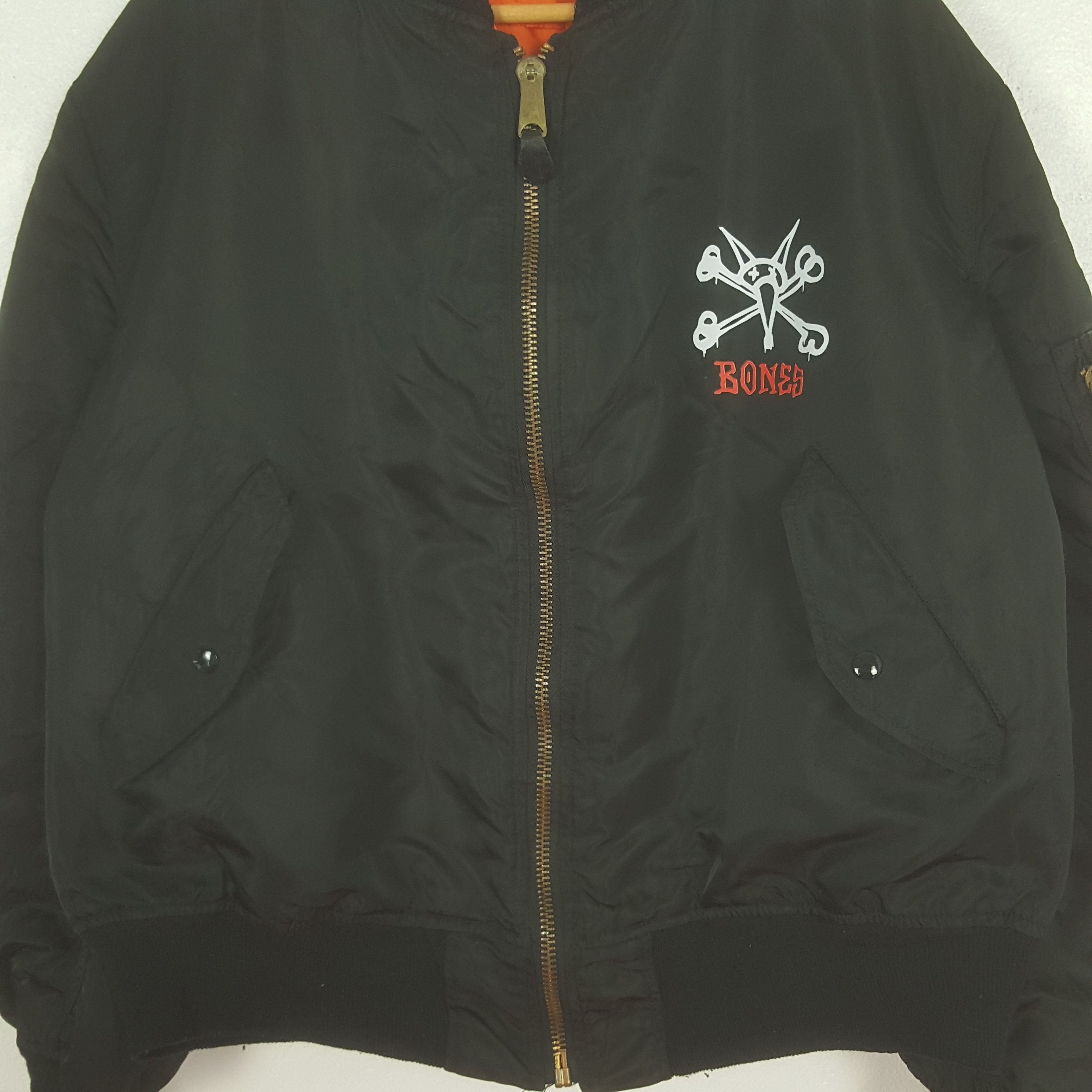 Alpha Industries Vintage Alpha Industries Bones Custom Bombers Jacket C315N24 Size US XL / EU 56 / 4 - 4 Thumbnail