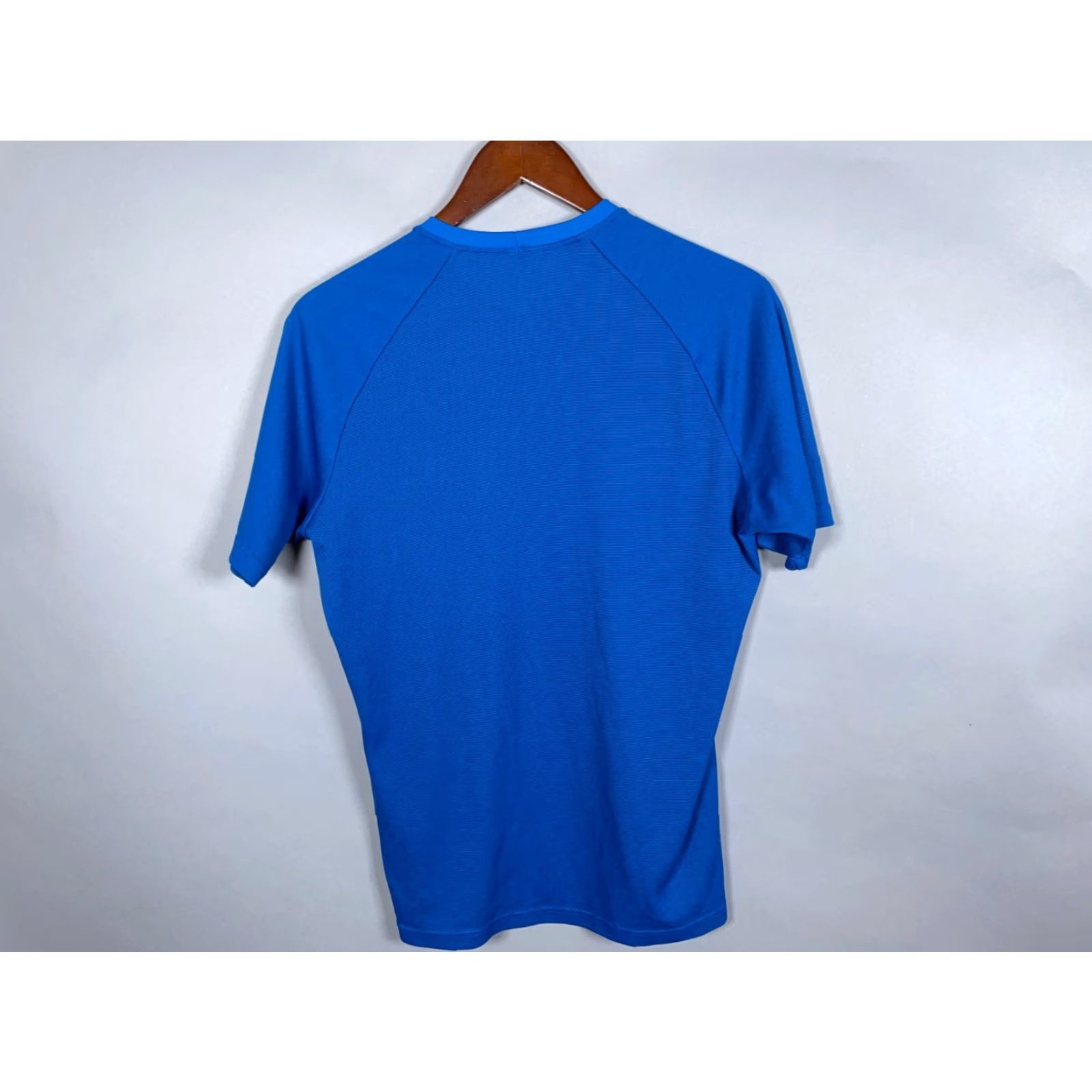 Patagonia Patagonia T-Shirt Base Layer Adult Medium Blue Lightweight Outdoors Hiking Short Sleeve Crew Neck Pullover Men Regular Polyester Spandex Size US M / EU 48-50 / 2 - 2 Thumbnail
