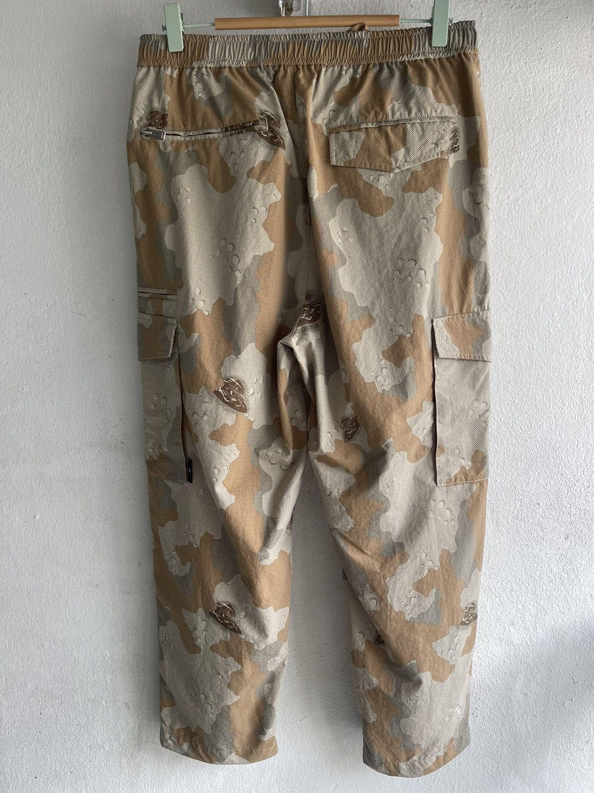 GU × Jun Takahashi × Undercover Offer🔥Undercover Gu cargo pant Military camouflage Size US 30 / EU 46 - 11 Thumbnail