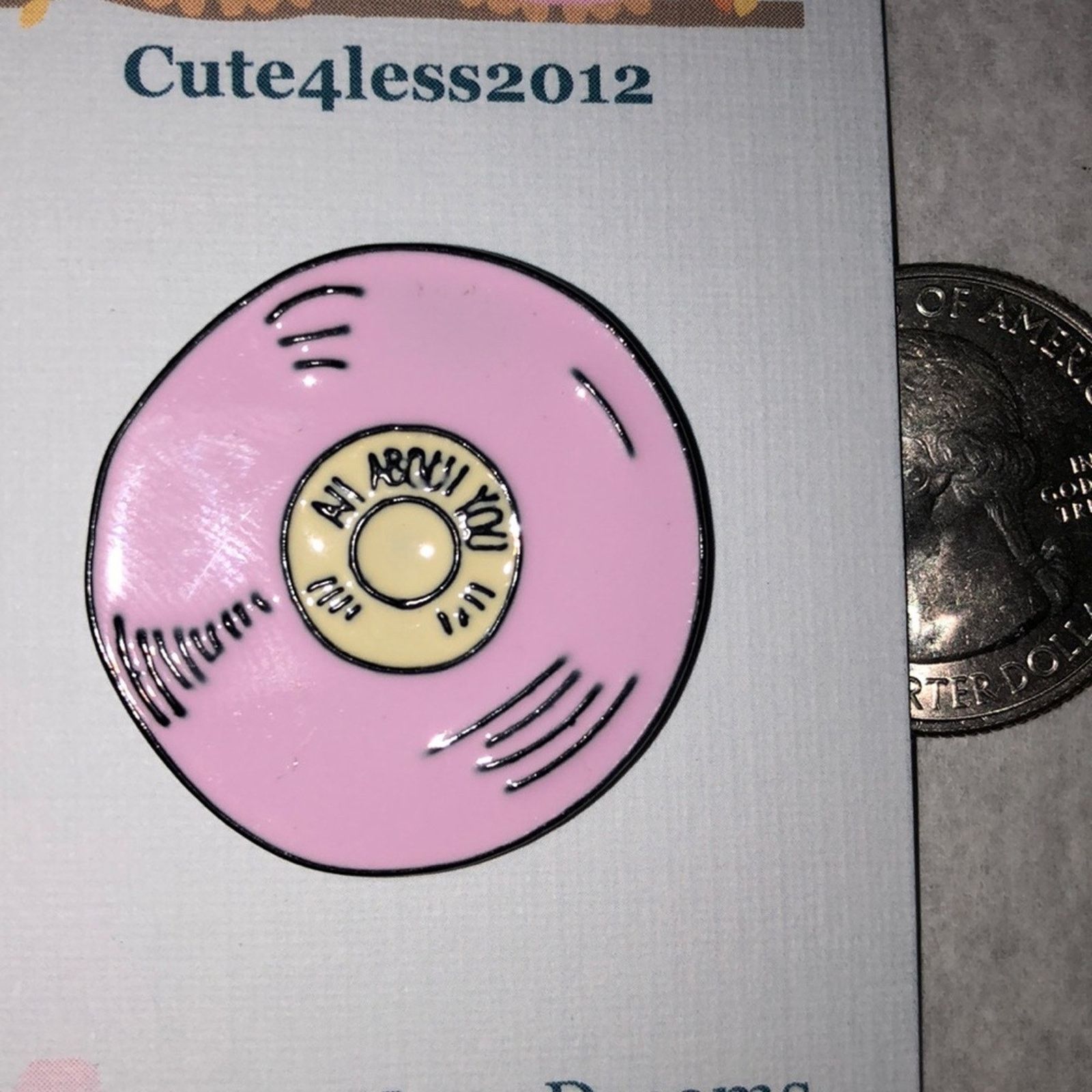 Other Pink Record Pin Brooch Size ONE SIZE - 1 Thumbnail