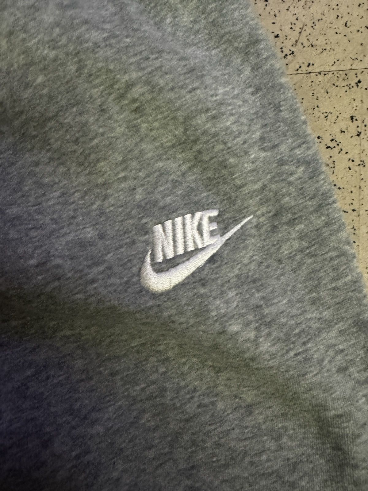 Nike Nike Men's Solo Swoosh Fleece Pants Size US 33 - 4 Thumbnail