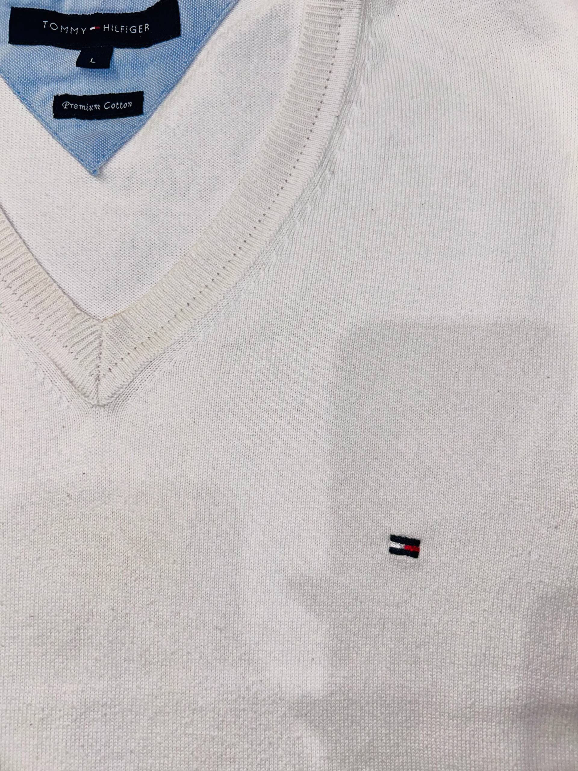 Tommy Hilfiger Vintage 90s Tommy Hilfiger V-Neck Knit Sweater Vest Size US L / EU 52-54 / 3 - 3 Thumbnail
