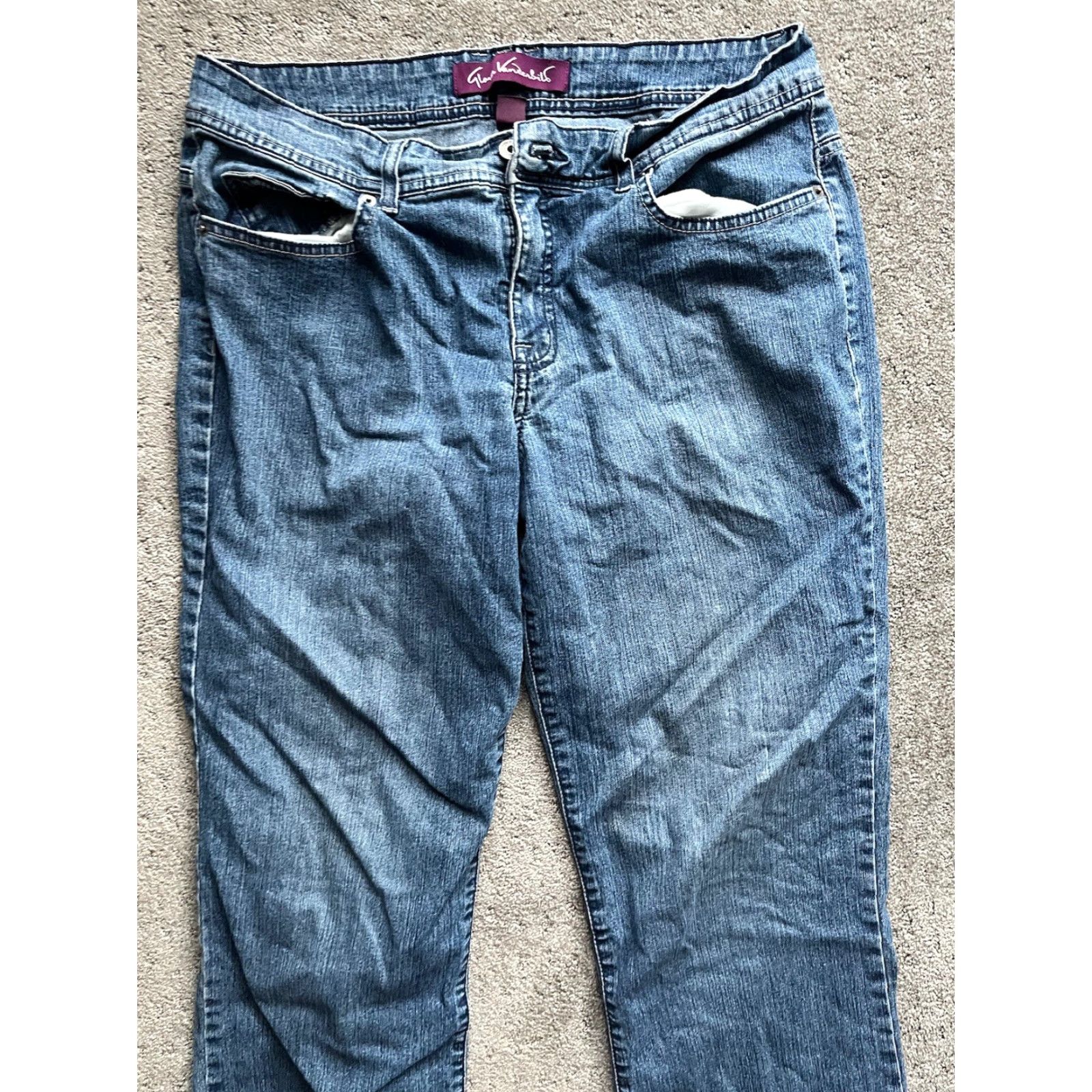 Gloria Vanderbilt Gloria Vanderbilt Jeans Womens Size 12 Blue Straight Leg Amanda Flap Pocket Denim Size 34" / US 12 / IT 48 - 2 Thumbnail