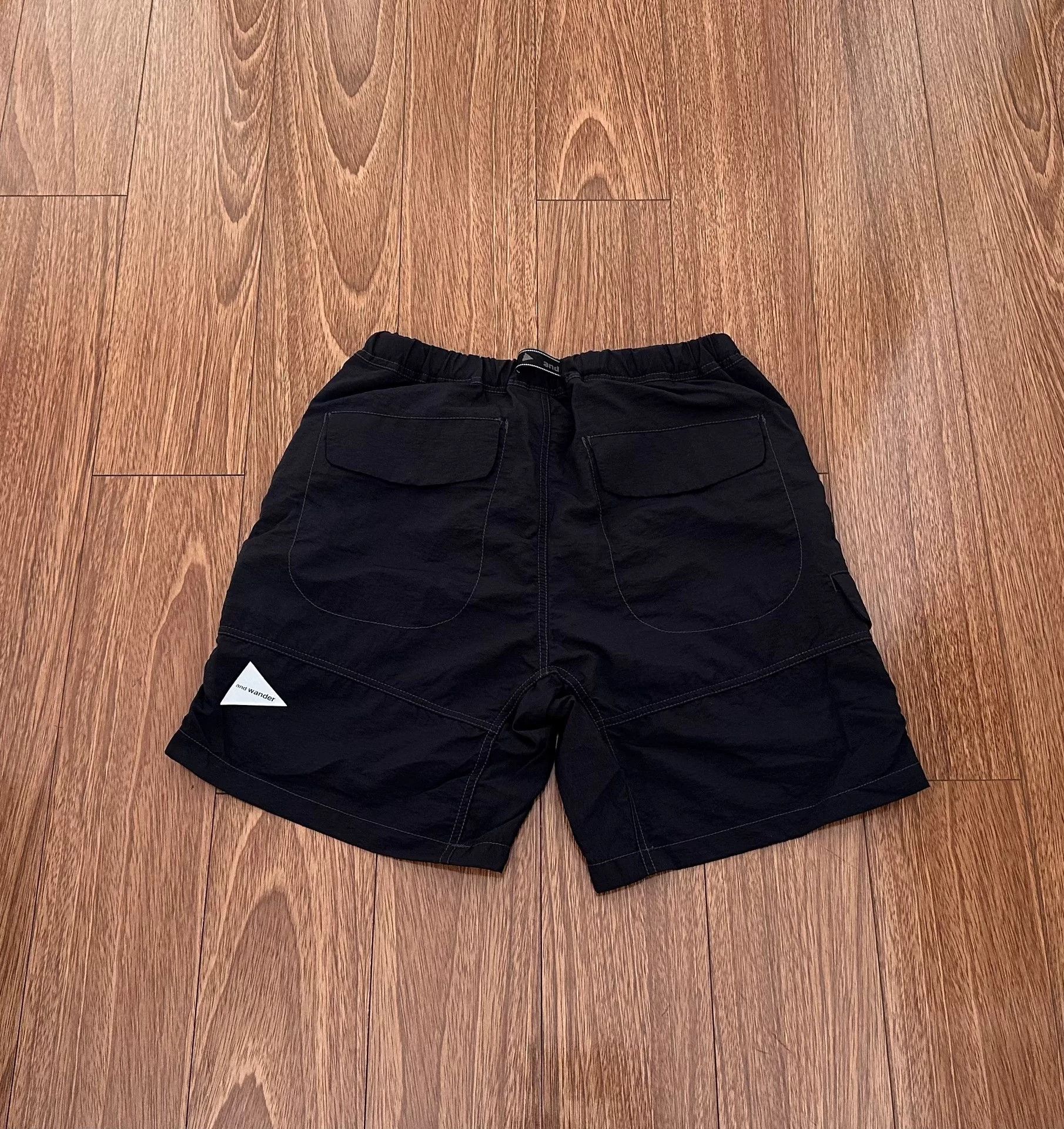 And Wander AND WANDER NY TAFFETA HIKER SHORTS Size US 28 / EU 44 - 2 Thumbnail