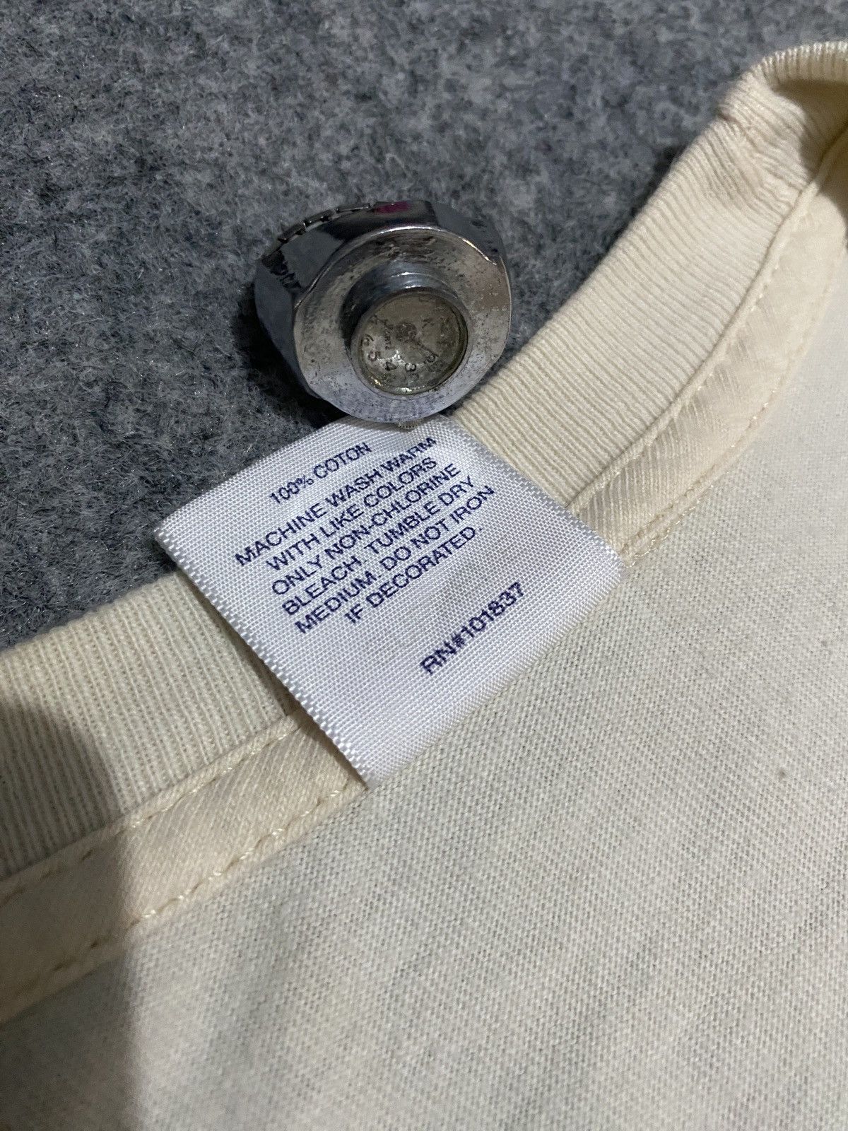 Supreme supreme guts tee 2018 Size US M / EU 48-50 / 2 - 4 Thumbnail