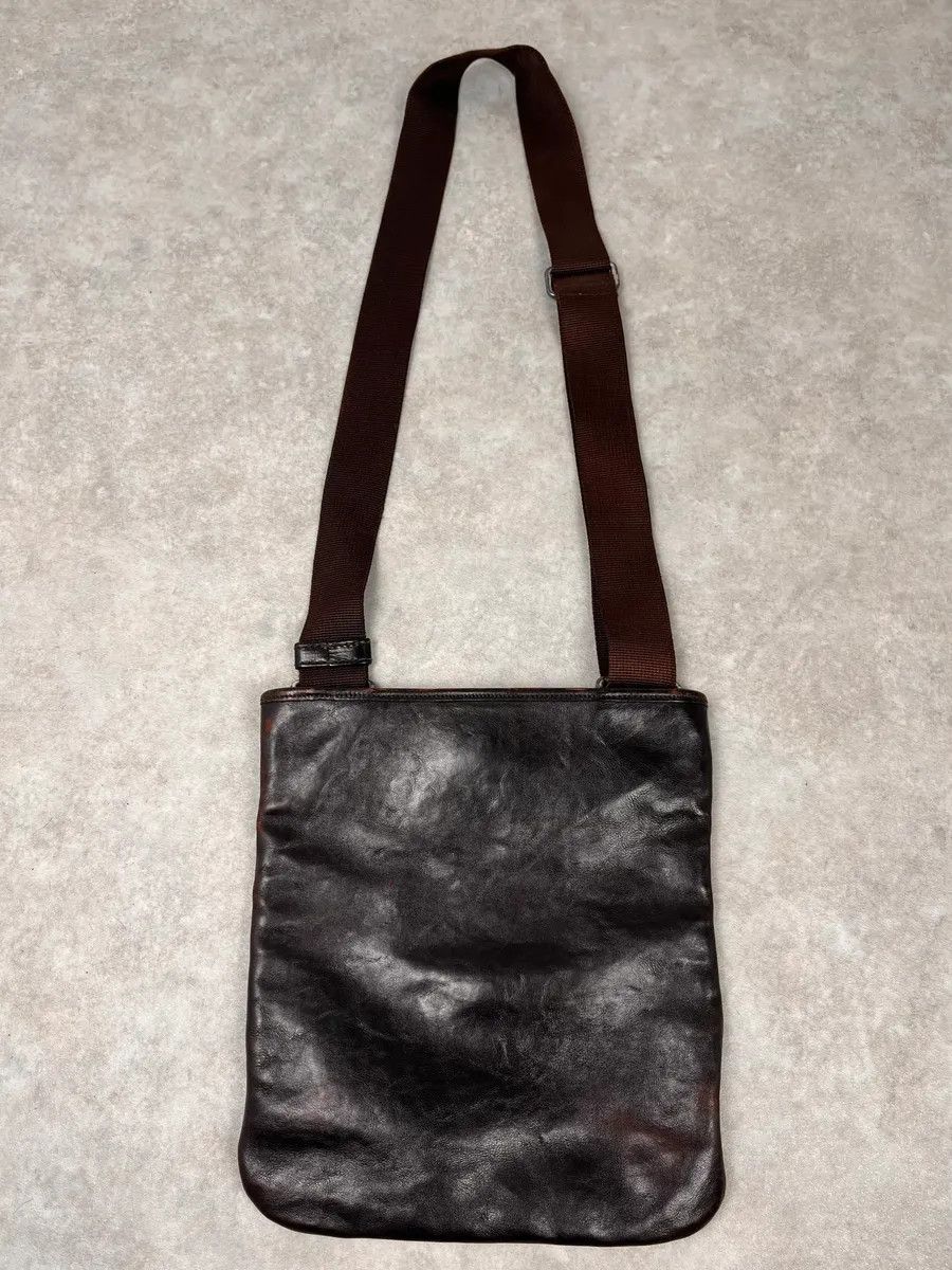 Yves Saint Laurent AW2002 Yves Saint Laurent Brown Leather Shoulder Bag Size ONE SIZE - 6 Thumbnail