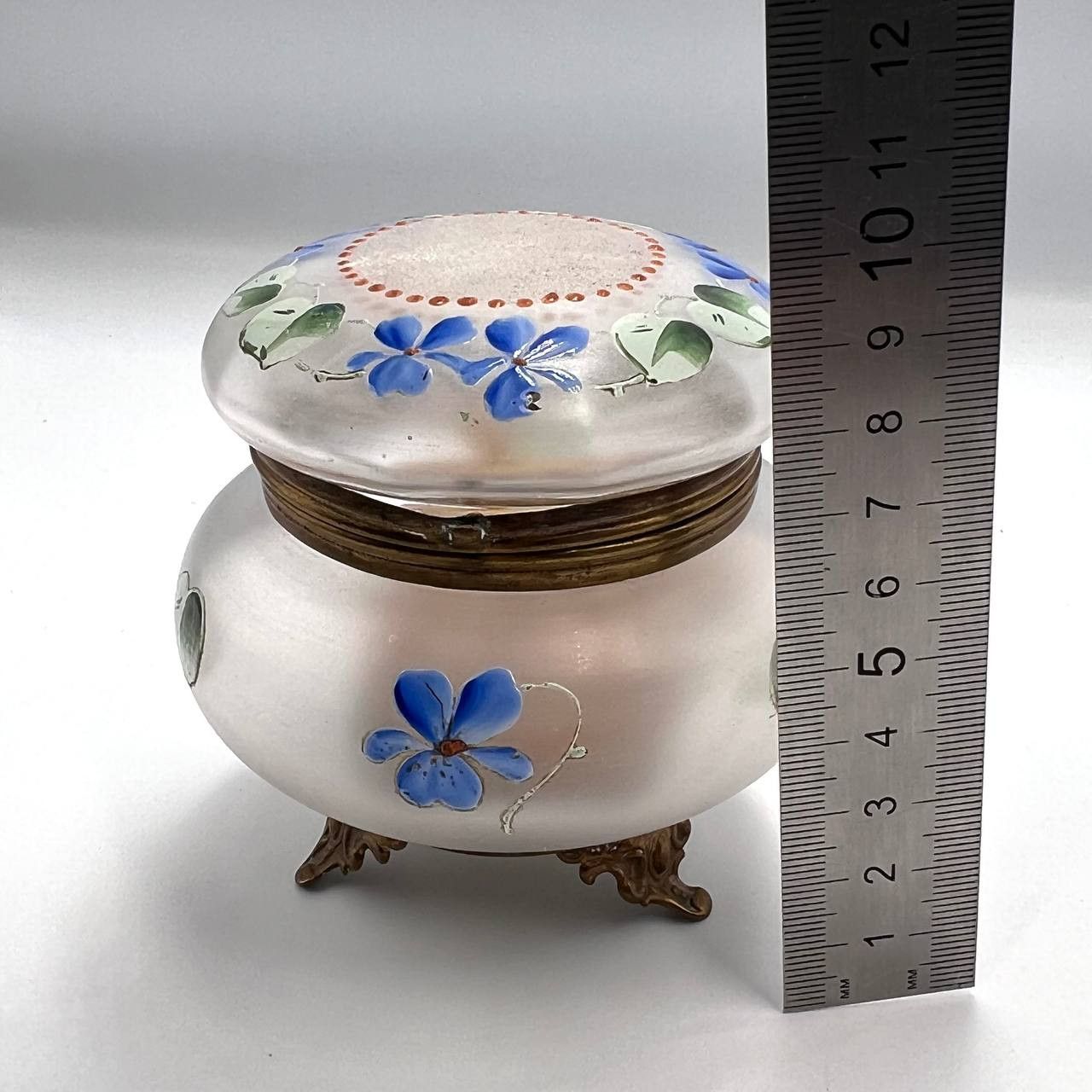 Other 1910 Antique Russian Empire Powder Jar Box Bronze Feet Puff Size ONE SIZE - 7 Thumbnail