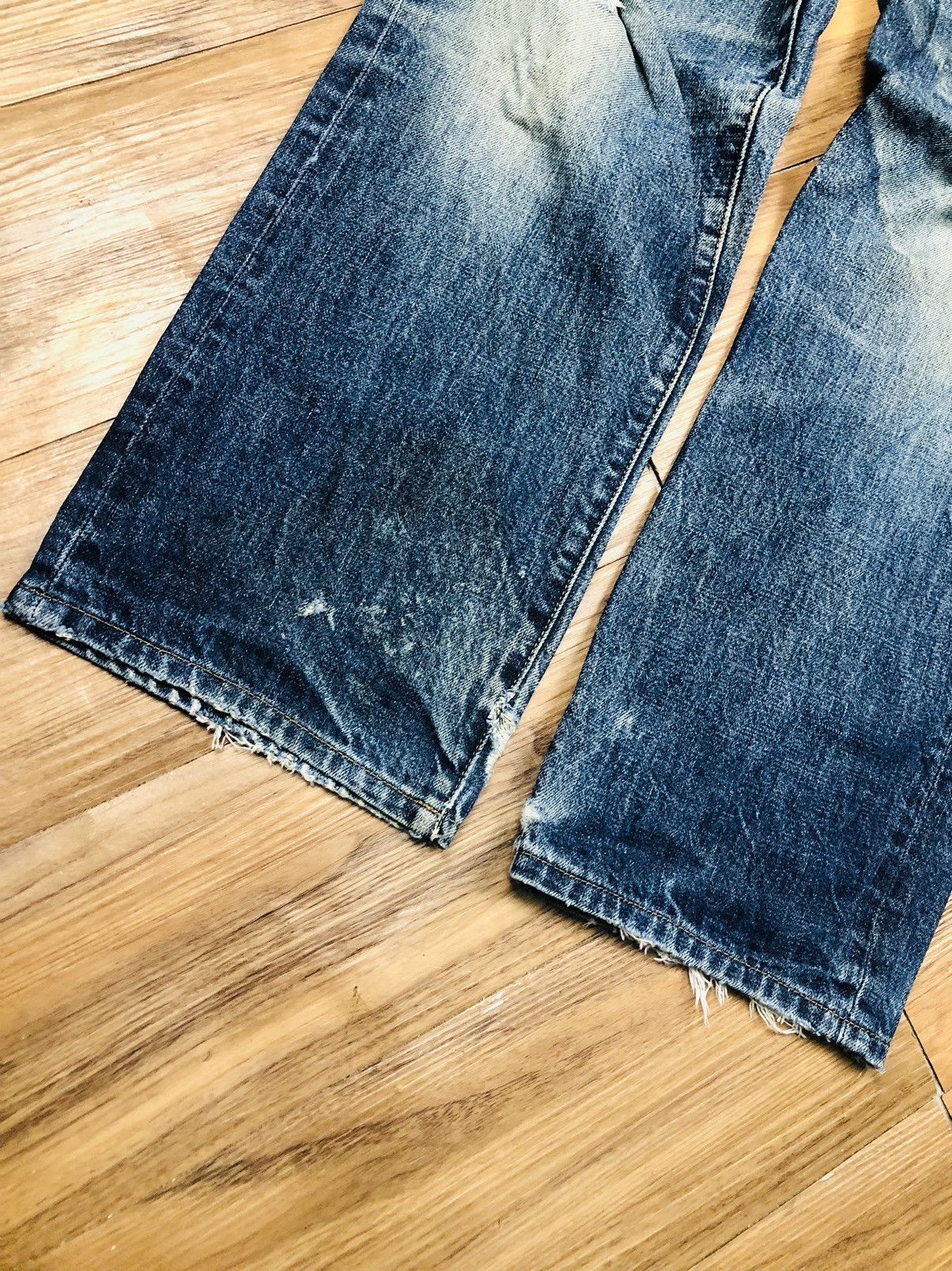 Hanes Hanes Distress Jeans (36) Size US 30 / EU 46 - 12 Thumbnail